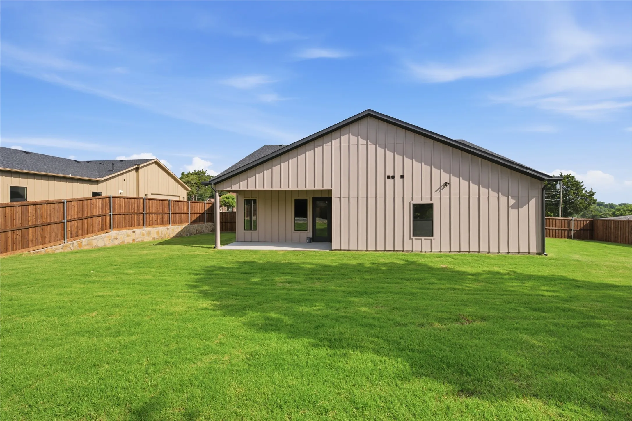 Single Family Residence For Sale in Dallas County , 2622 Bainbridge Drive, Dallas, Texas 75237, 5 Bedroom, 4 Bathroom, 2 Garage spaces, 2,640 Sqft, built in 2026, mls#21306374, Real Estate Agent in Dallas, Homes For Sale in Dallas county, Homes For Sale in Dallas, Realtor in Dallas Texas, Real Estate Brokerage Independent Realty Texas, Luminita Cordes Realtor