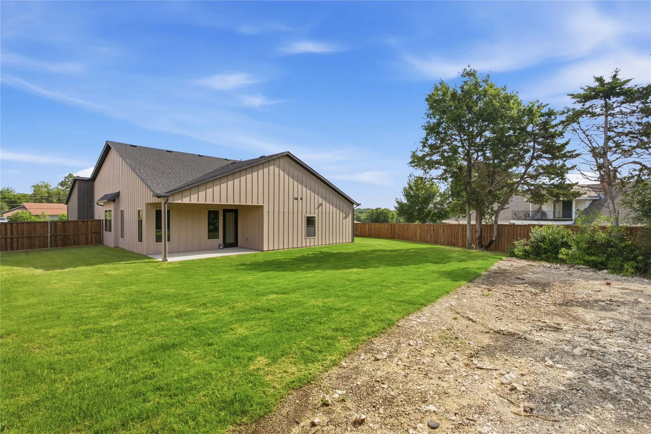 Single Family Residence For Sale in Dallas County , 2622 Bainbridge Drive, Dallas, Texas 75237, 5 Bedroom, 4 Bathroom, 2 Garage spaces, 2,640 Sqft, built in 2026, mls#21306374, Real Estate Agent in Dallas, Homes For Sale in Dallas county, Homes For Sale in Dallas, Realtor in Dallas Texas, Real Estate Brokerage Independent Realty Texas, Luminita Cordes Realtor