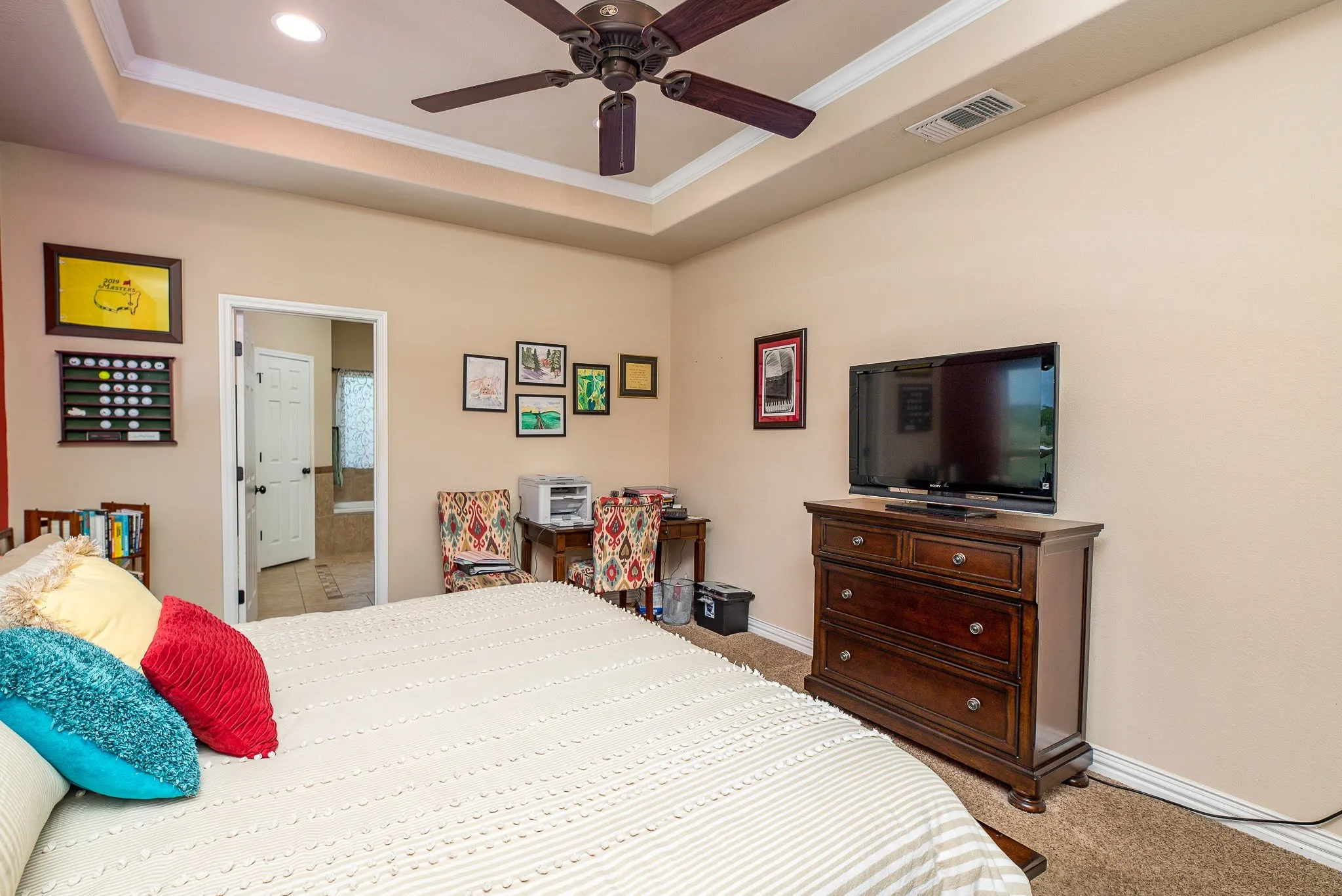Single Family Residence For Sale in Clay County , 1004 Vineyard Lane, Henrietta, Texas 76365, 4 Bedroom, 3 Bathroom, 2 Garage spaces, 2,483 Sqft, built in 2011, mls#21306735, Real Estate Agent in Henrietta, Homes For Sale in Clay county, Homes For Sale in Henrietta, Realtor in Henrietta Texas, Real Estate Brokerage Independent Realty Texas, Luminita Cordes Realtor