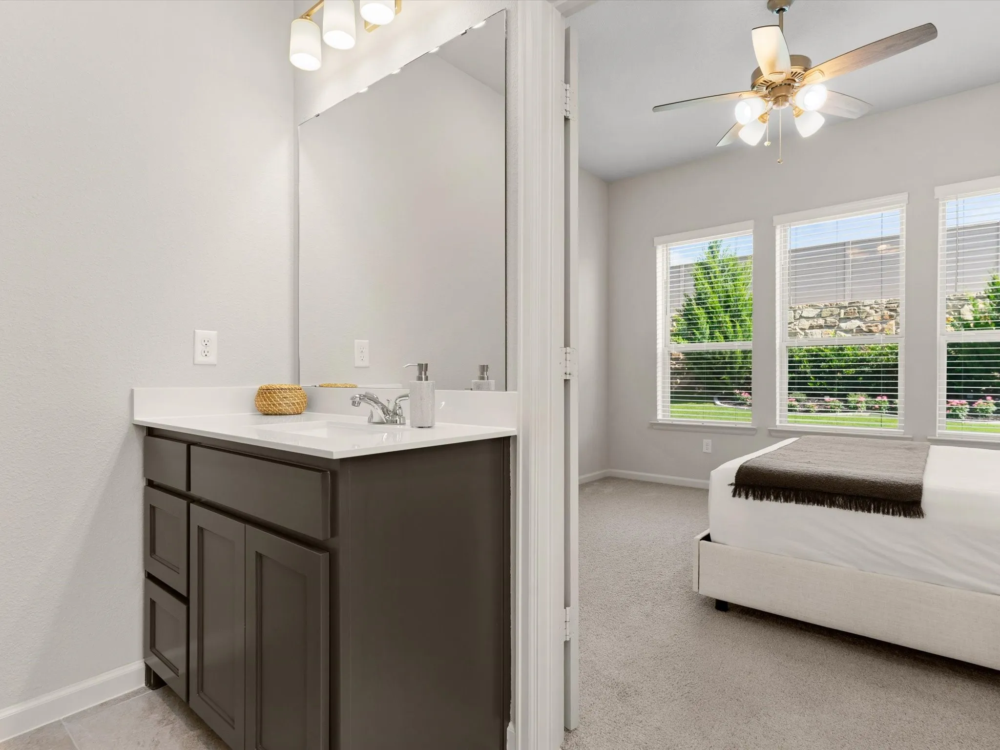 Single Family Residence For Sale in Wise County , 166 Palo Duro Bend, Rhome, Texas 76078, 4 Bedroom, 3 Bathroom, 2 Garage spaces, 1,785 Sqft, built in 2023, mls#21305759, Real Estate Agent in Rhome, Homes For Sale in Wise county, Homes For Sale in Rhome, Realtor in Rhome Texas, Real Estate Brokerage Independent Realty Texas, Luminita Cordes Realtor