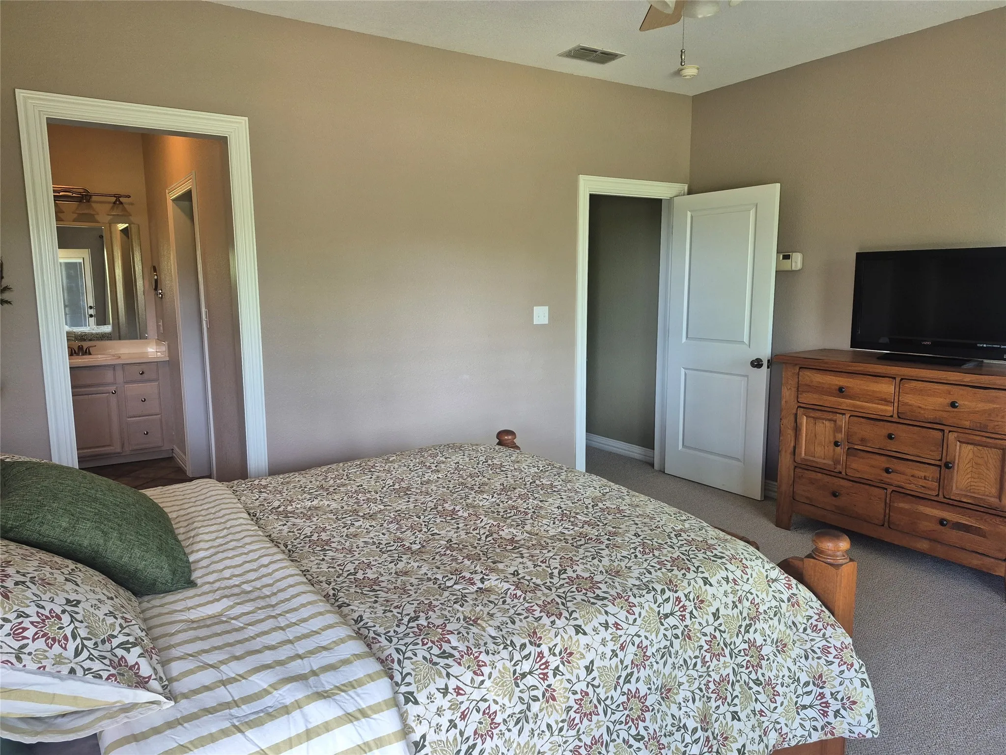 Farm For Sale in Erath County , 3851 County Road 156 Road, Bluff Dale, Texas 76433, 3 Bedroom, 3 Bathroom, Garage spaces, 2,623 Sqft, built in 2002, mls#21295169, Real Estate Agent in Bluff Dale, Homes For Sale in Erath county, Homes For Sale in Bluff Dale, Realtor in Bluff Dale Texas, Real Estate Brokerage Independent Realty Texas, Luminita Cordes Realtor