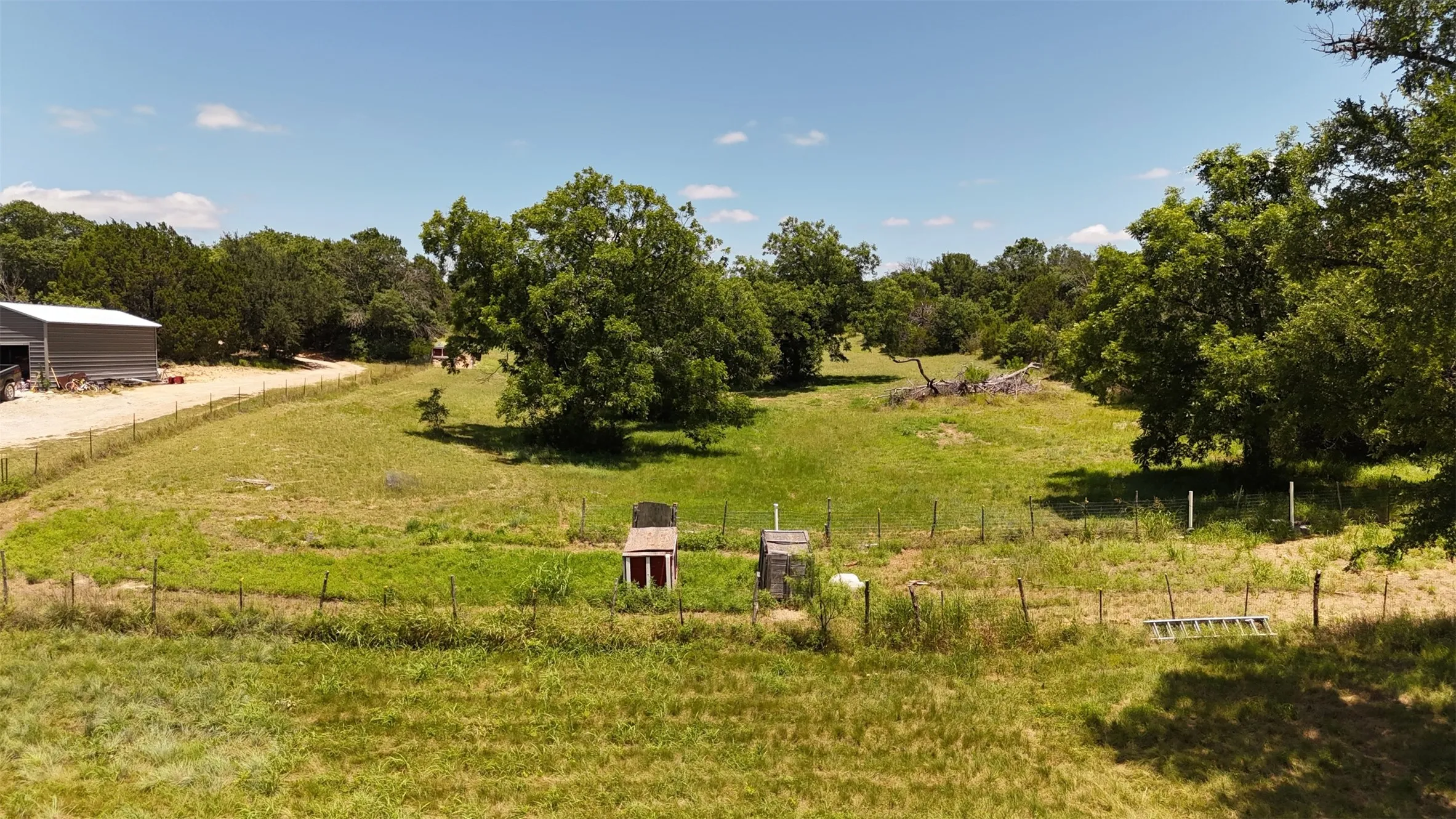 Mobile Home For Sale in Parker County , 4674 Azle Highway, Weatherford, Texas 76085, 3 Bedroom, 3 Bathroom, 2 Garage spaces, 1,972 Sqft, built in 2024, mls#21305728, Real Estate Agent in Weatherford, Homes For Sale in Parker county, Homes For Sale in Weatherford, Realtor in Weatherford Texas, Real Estate Brokerage Independent Realty Texas, Luminita Cordes Realtor