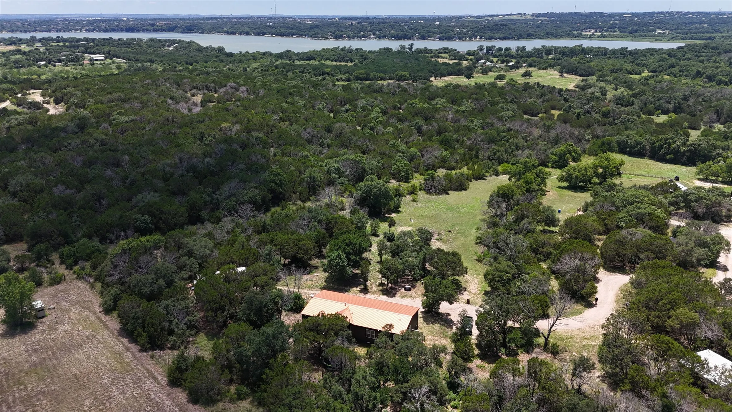 Mobile Home For Sale in Parker County , 4674 Azle Highway, Weatherford, Texas 76085, 3 Bedroom, 3 Bathroom, 2 Garage spaces, 1,972 Sqft, built in 2024, mls#21305728, Real Estate Agent in Weatherford, Homes For Sale in Parker county, Homes For Sale in Weatherford, Realtor in Weatherford Texas, Real Estate Brokerage Independent Realty Texas, Luminita Cordes Realtor