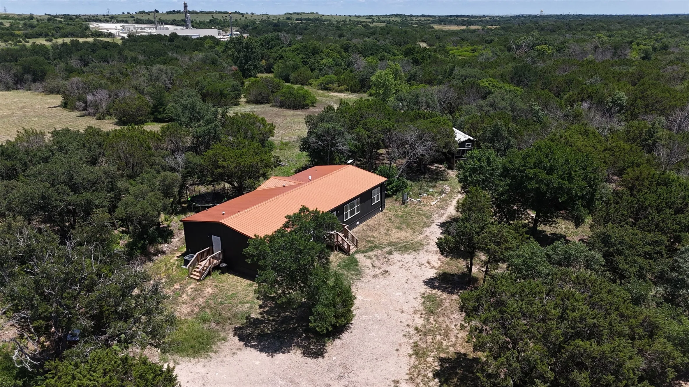 Mobile Home For Sale in Parker County , 4674 Azle Highway, Weatherford, Texas 76085, 3 Bedroom, 3 Bathroom, 2 Garage spaces, 1,972 Sqft, built in 2024, mls#21305728, Real Estate Agent in Weatherford, Homes For Sale in Parker county, Homes For Sale in Weatherford, Realtor in Weatherford Texas, Real Estate Brokerage Independent Realty Texas, Luminita Cordes Realtor