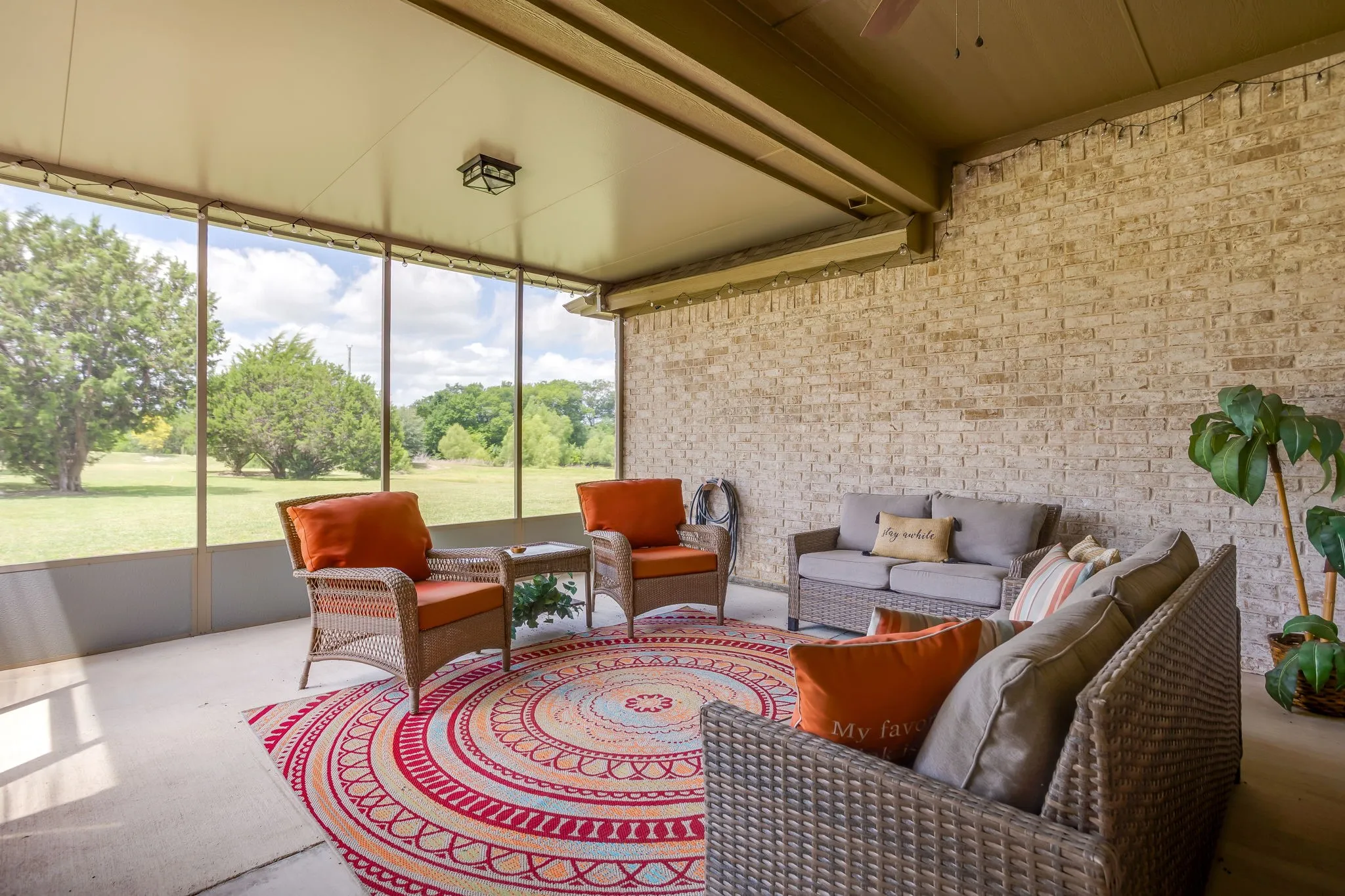 Single Family Residence For Sale in Ellis County , 3830 Richard Road, Midlothian, Texas 76065, 4 Bedroom, 3 Bathroom, 4 Garage spaces, 2,498 Sqft, built in 2018, Price $647,000, mls#21306309, Real Estate Agent in Midlothian, Homes For Sale in Ellis county, Homes For Sale in Midlothian, Realtor in Midlothian Texas, Real Estate Brokerage Independent Realty Texas, Luminita Cordes Realtor
