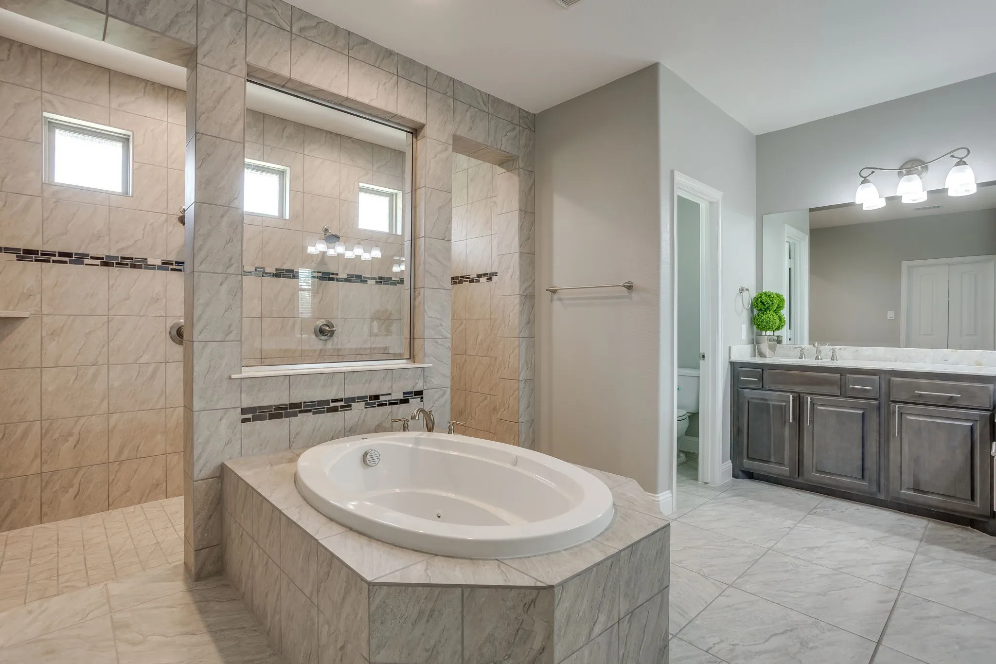 Single Family Residence For Sale in Ellis County , 3830 Richard Road, Midlothian, Texas 76065, 4 Bedroom, 3 Bathroom, 4 Garage spaces, 2,498 Sqft, built in 2018, Price $647,000, mls#21306309, Real Estate Agent in Midlothian, Homes For Sale in Ellis county, Homes For Sale in Midlothian, Realtor in Midlothian Texas, Real Estate Brokerage Independent Realty Texas, Luminita Cordes Realtor