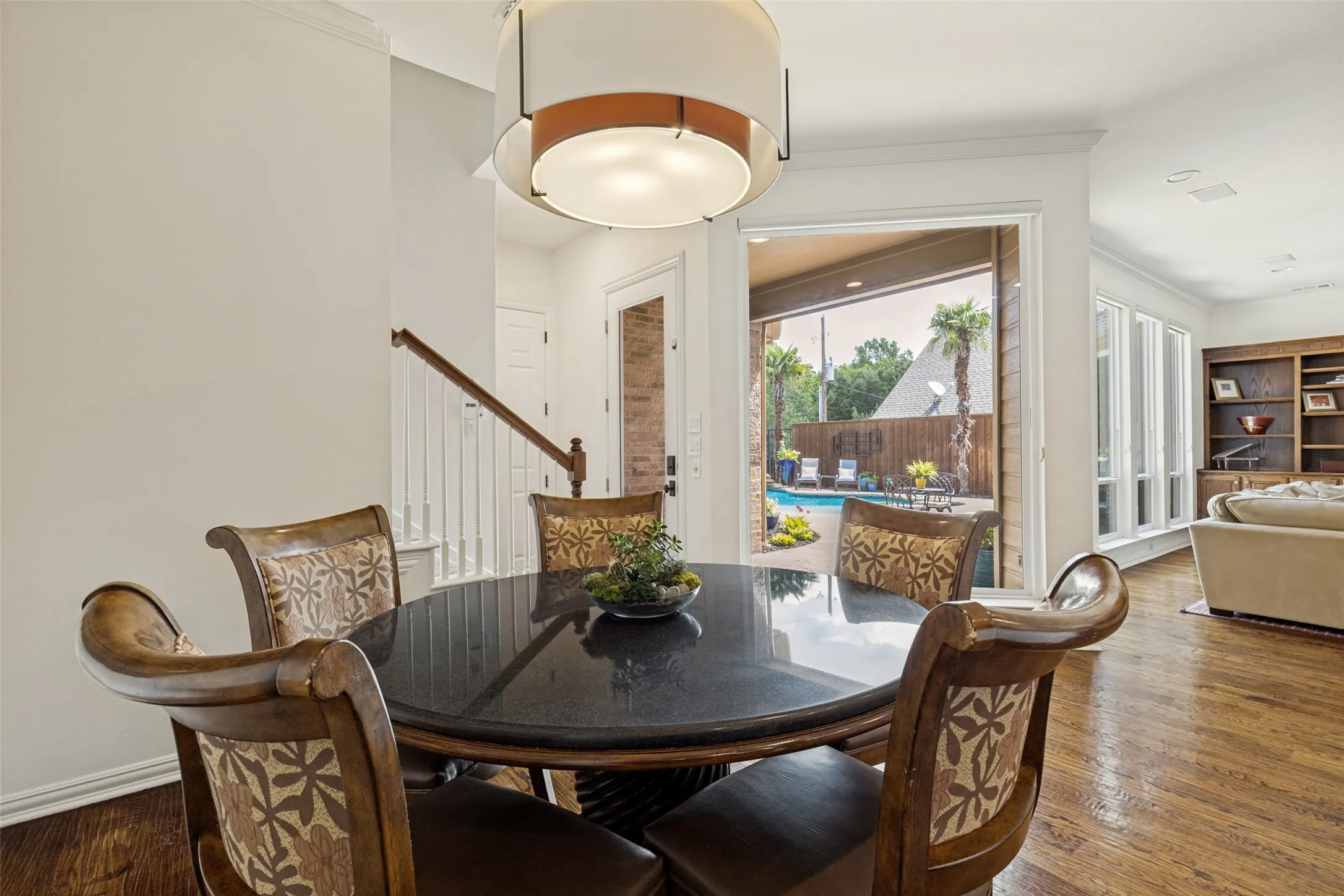 Single Family Residence For Sale in Collin County , 5213 Tennington Park, Dallas, Texas 75287, 4 Bedroom, 4 Bathroom, 3 Garage spaces, 4,281 Sqft, built in 2000, mls#21306047, Real Estate Agent in Dallas, Homes For Sale in Collin county, Homes For Sale in Dallas, Realtor in Dallas Texas, Real Estate Brokerage Independent Realty Texas, Luminita Cordes Realtor
