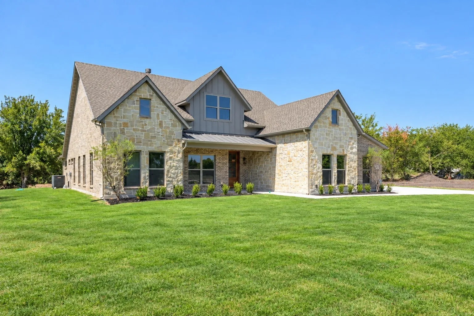 Single Family Residence For Sale in Hunt County , 2340 County Road 1112, Farmersville, Texas 75442, 5 Bedroom, 5 Bathroom, 3 Garage spaces, 2,720 Sqft, built in 2026, mls#21306155, Real Estate Agent in Farmersville, Homes For Sale in Hunt county, Homes For Sale in Farmersville, Realtor in Farmersville Texas, Real Estate Brokerage Independent Realty Texas, Luminita Cordes Realtor