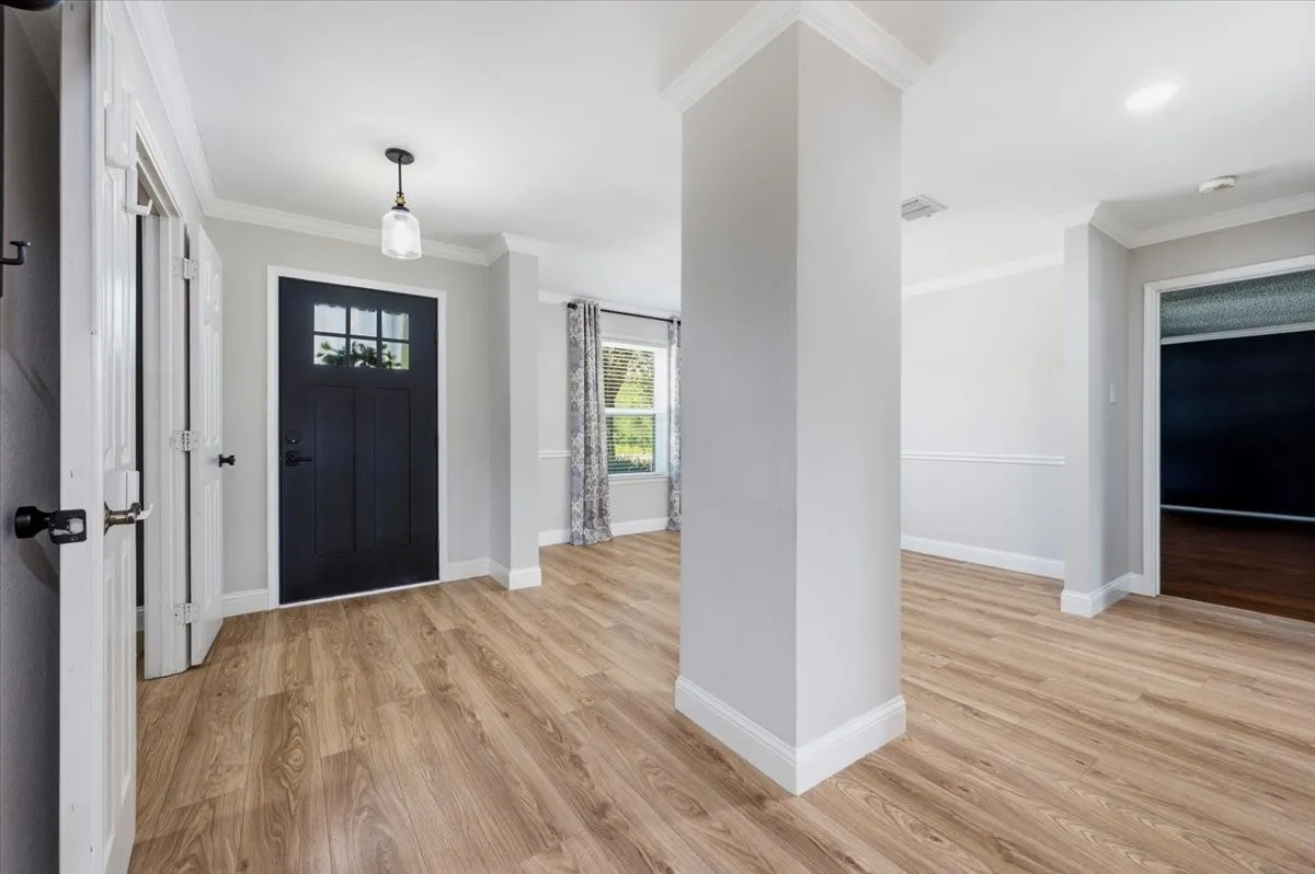 Single Family Residence For Sale in Rockwall County , 1419 Madison Drive, Rockwall, Texas 75032, 5 Bedroom, 3 Bathroom, 2 Garage spaces, 2,818 Sqft, built in 1999, mls#21306784, Real Estate Agent in Rockwall, Homes For Sale in Rockwall county, Homes For Sale in Rockwall, Realtor in Rockwall Texas, Real Estate Brokerage Independent Realty Texas, Luminita Cordes Realtor