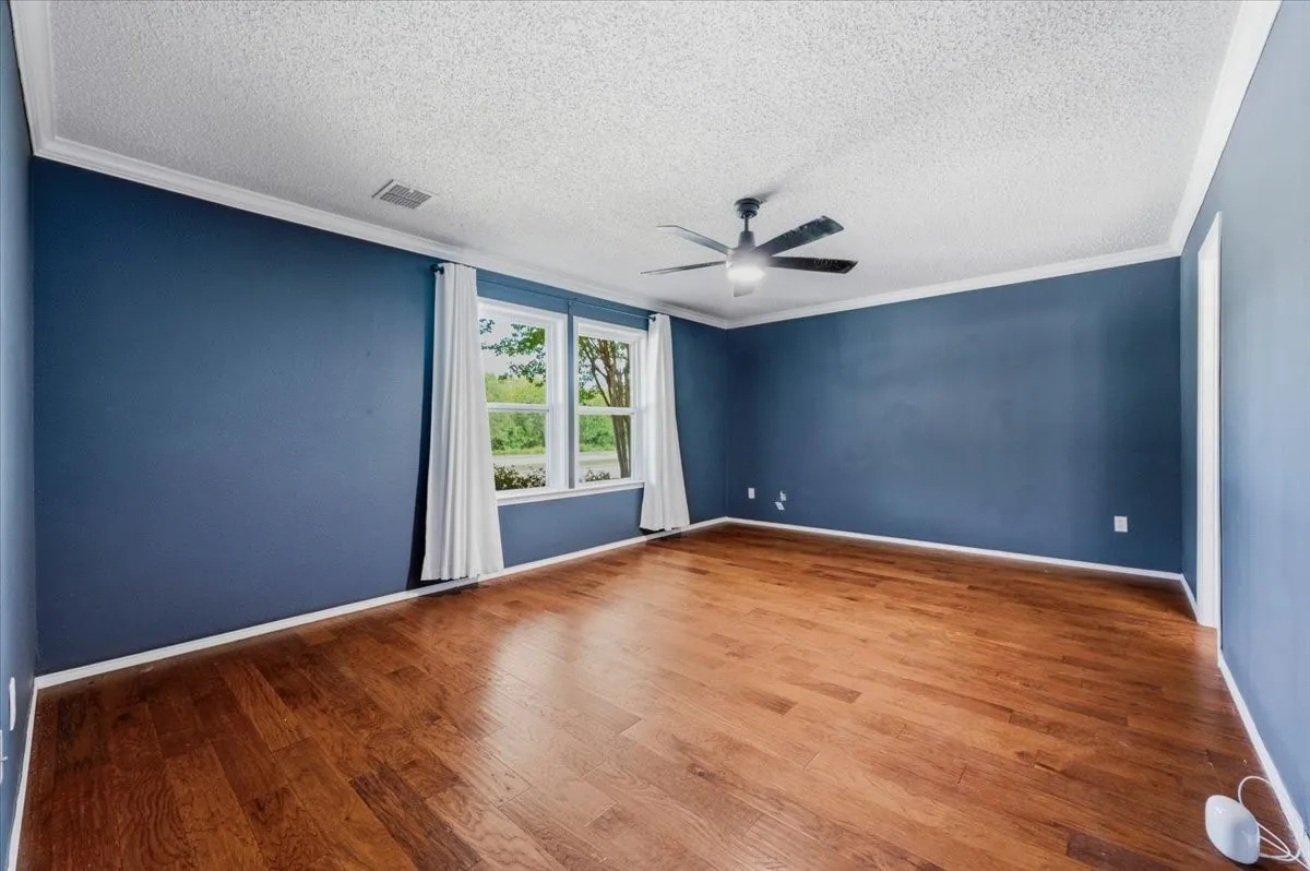 Single Family Residence For Sale in Rockwall County , 1419 Madison Drive, Rockwall, Texas 75032, 5 Bedroom, 3 Bathroom, 2 Garage spaces, 2,818 Sqft, built in 1999, mls#21306784, Real Estate Agent in Rockwall, Homes For Sale in Rockwall county, Homes For Sale in Rockwall, Realtor in Rockwall Texas, Real Estate Brokerage Independent Realty Texas, Luminita Cordes Realtor