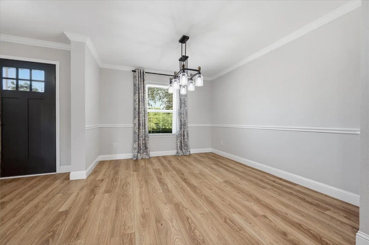 Single Family Residence For Sale in Rockwall County , 1419 Madison Drive, Rockwall, Texas 75032, 5 Bedroom, 3 Bathroom, 2 Garage spaces, 2,818 Sqft, built in 1999, mls#21306784, Real Estate Agent in Rockwall, Homes For Sale in Rockwall county, Homes For Sale in Rockwall, Realtor in Rockwall Texas, Real Estate Brokerage Independent Realty Texas, Luminita Cordes Realtor