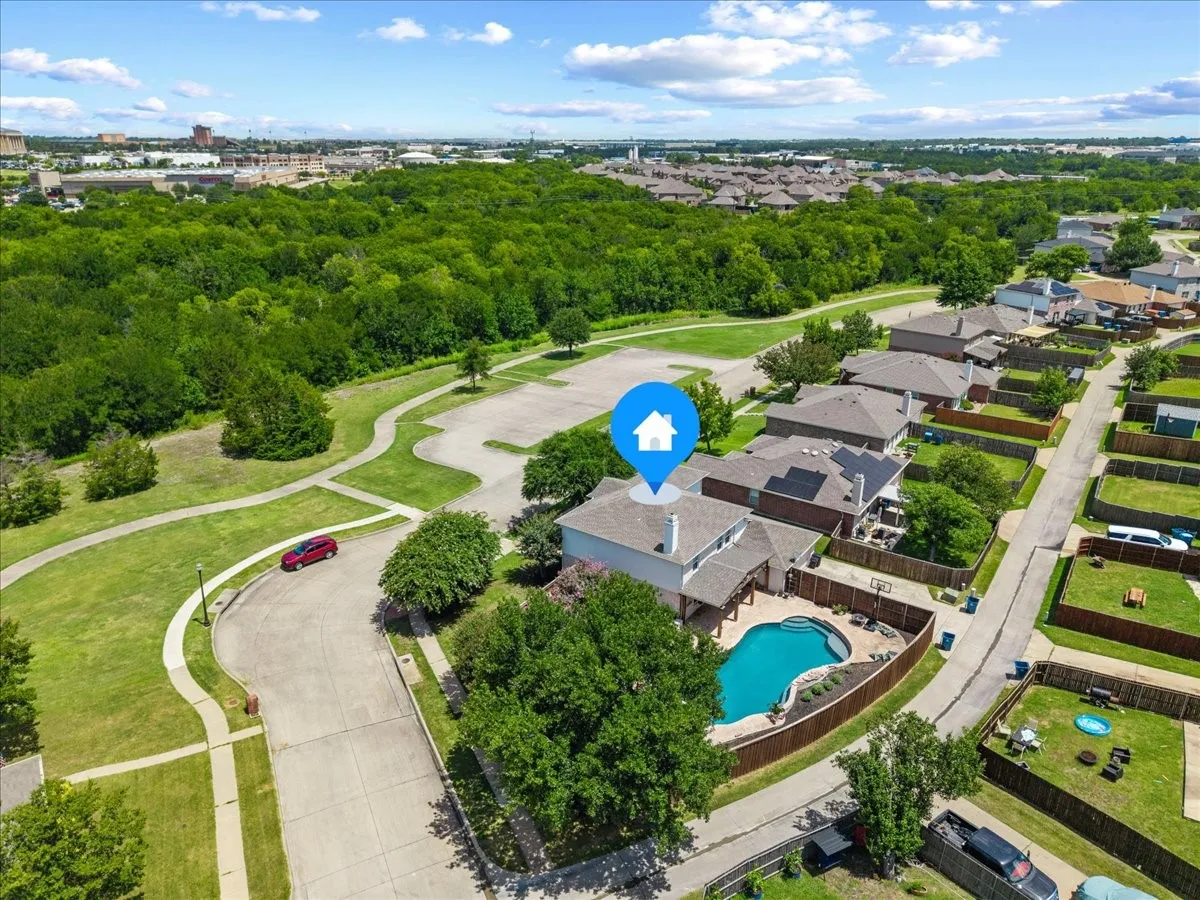Single Family Residence For Sale in Rockwall County , 1419 Madison Drive, Rockwall, Texas 75032, 5 Bedroom, 3 Bathroom, 2 Garage spaces, 2,818 Sqft, built in 1999, mls#21306784, Real Estate Agent in Rockwall, Homes For Sale in Rockwall county, Homes For Sale in Rockwall, Realtor in Rockwall Texas, Real Estate Brokerage Independent Realty Texas, Luminita Cordes Realtor
