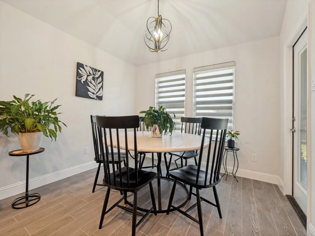 Single Family Residence For Sale in Denton County , 5120 Valley Forge Drive, Denton, Texas 76207, 3 Bedroom, 2 Bathroom, 2 Garage spaces, 1,633 Sqft, built in 2022, mls#21305932, Real Estate Agent in Denton, Homes For Sale in Denton county, Homes For Sale in Denton, Realtor in Denton Texas, Real Estate Brokerage Independent Realty Texas, Luminita Cordes Realtor