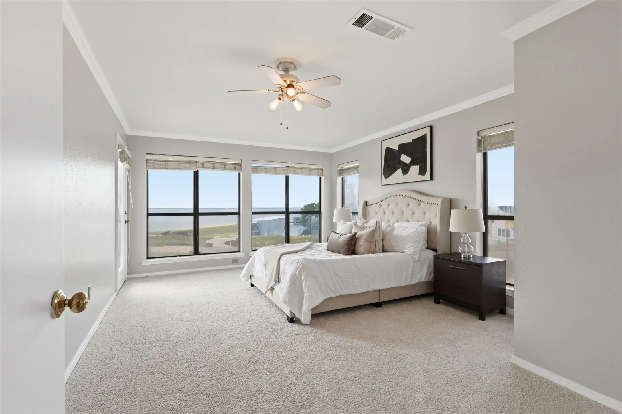 Condominium For Sale in Rockwall County , 275 Henry M Chandler Drive 3, Rockwall, Texas 75032, 2 Bedroom, 2 Bathroom, Garage spaces, 1,174 Sqft, built in 1983, mls#21306805, Real Estate Agent in Rockwall, Homes For Sale in Rockwall county, Homes For Sale in Rockwall, Realtor in Rockwall Texas, Real Estate Brokerage Independent Realty Texas, Luminita Cordes Realtor