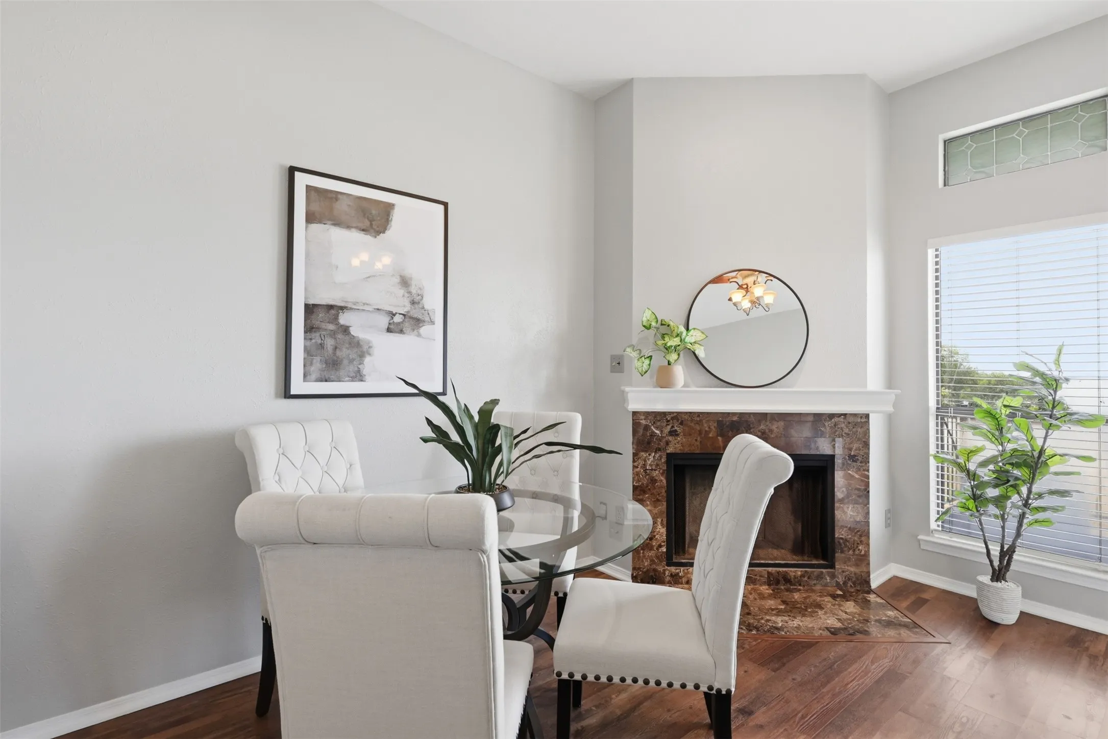 Condominium For Sale in Rockwall County , 275 Henry M Chandler Drive 3, Rockwall, Texas 75032, 2 Bedroom, 2 Bathroom, Garage spaces, 1,174 Sqft, built in 1983, mls#21306805, Real Estate Agent in Rockwall, Homes For Sale in Rockwall county, Homes For Sale in Rockwall, Realtor in Rockwall Texas, Real Estate Brokerage Independent Realty Texas, Luminita Cordes Realtor