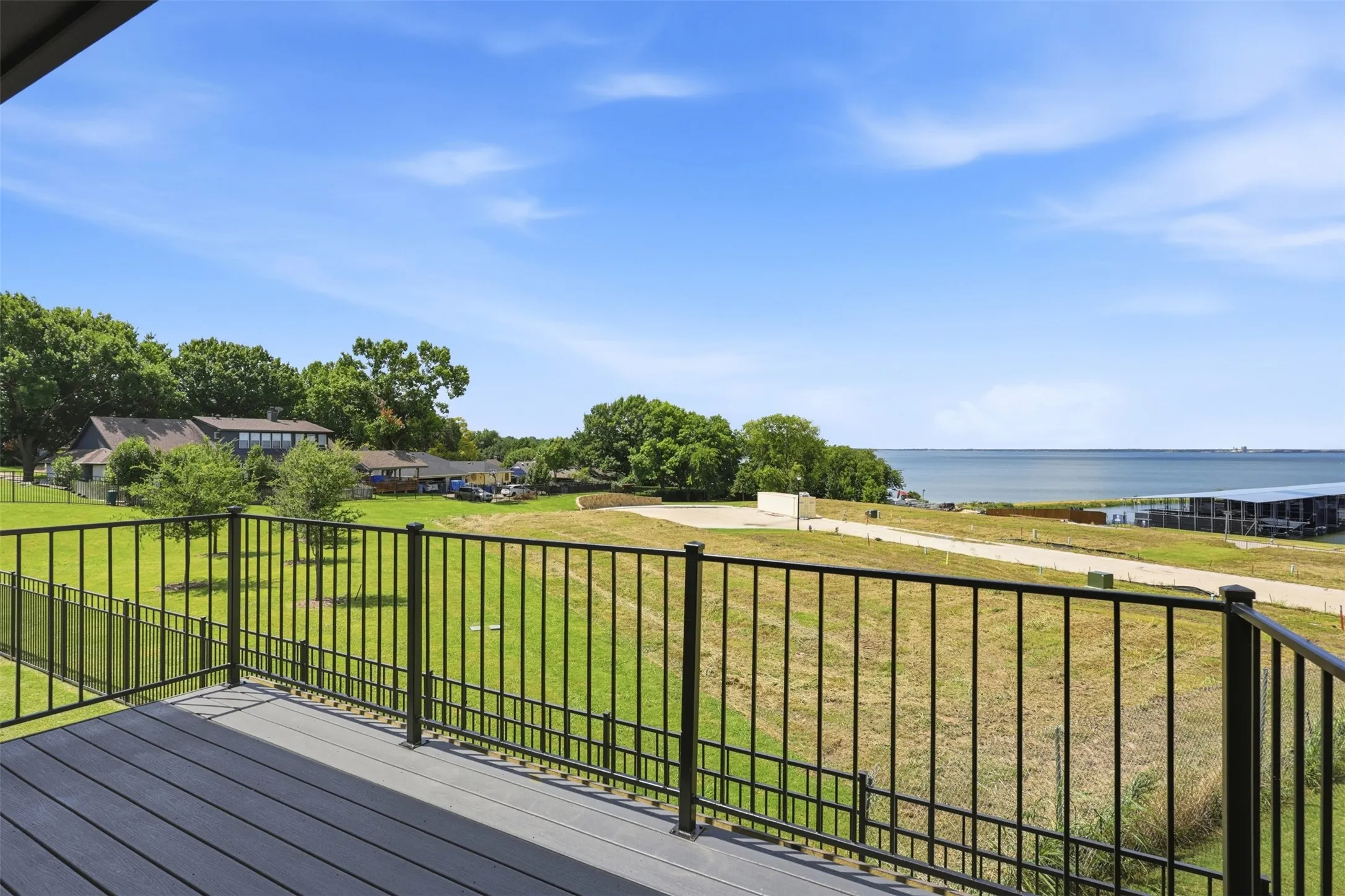 Condominium For Sale in Rockwall County , 275 Henry M Chandler Drive 3, Rockwall, Texas 75032, 2 Bedroom, 2 Bathroom, Garage spaces, 1,174 Sqft, built in 1983, mls#21306805, Real Estate Agent in Rockwall, Homes For Sale in Rockwall county, Homes For Sale in Rockwall, Realtor in Rockwall Texas, Real Estate Brokerage Independent Realty Texas, Luminita Cordes Realtor