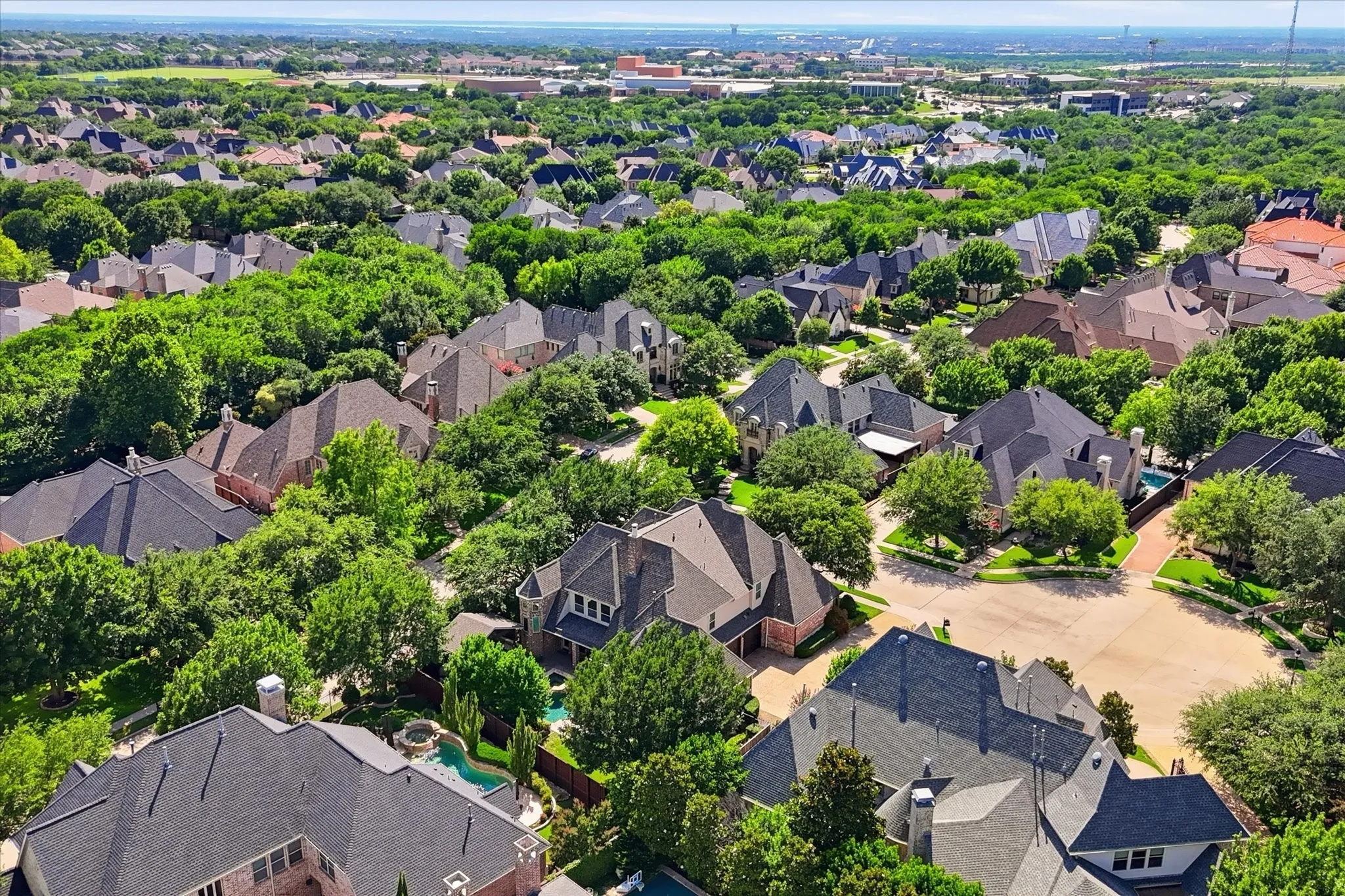 Aerial view of the cul-de-sac and neighborhood.