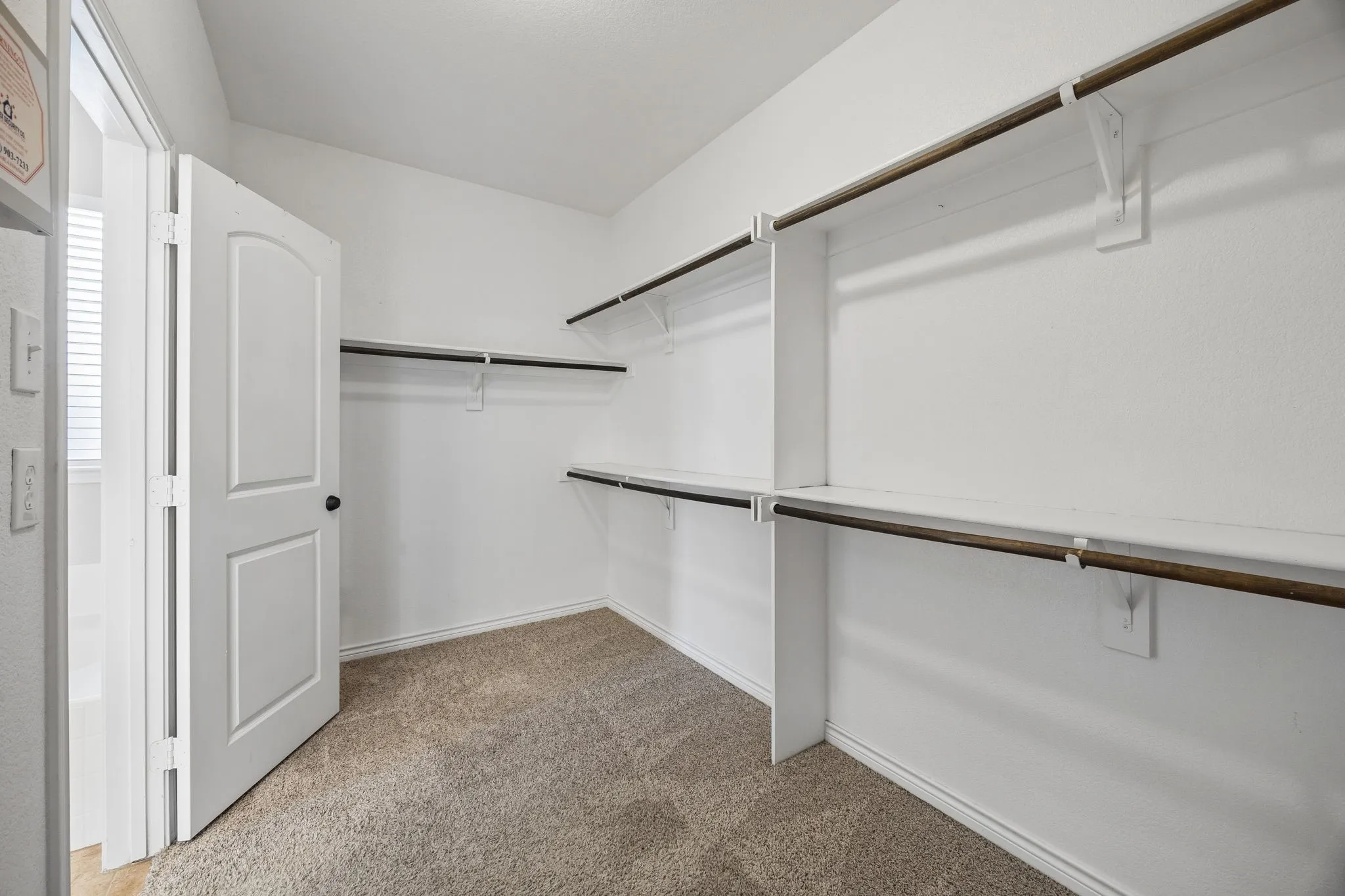 Single Family Residence For Sale in Tarrant County , 425 Corriente Trail, Azle, Texas 76020, 3 Bedroom, 2 Bathroom, 2 Garage spaces, 2,171 Sqft, built in 2010, mls#21295707, Real Estate Agent in Azle, Homes For Sale in Tarrant county, Homes For Sale in Azle, Realtor in Azle Texas, Real Estate Brokerage Independent Realty Texas, Luminita Cordes Realtor