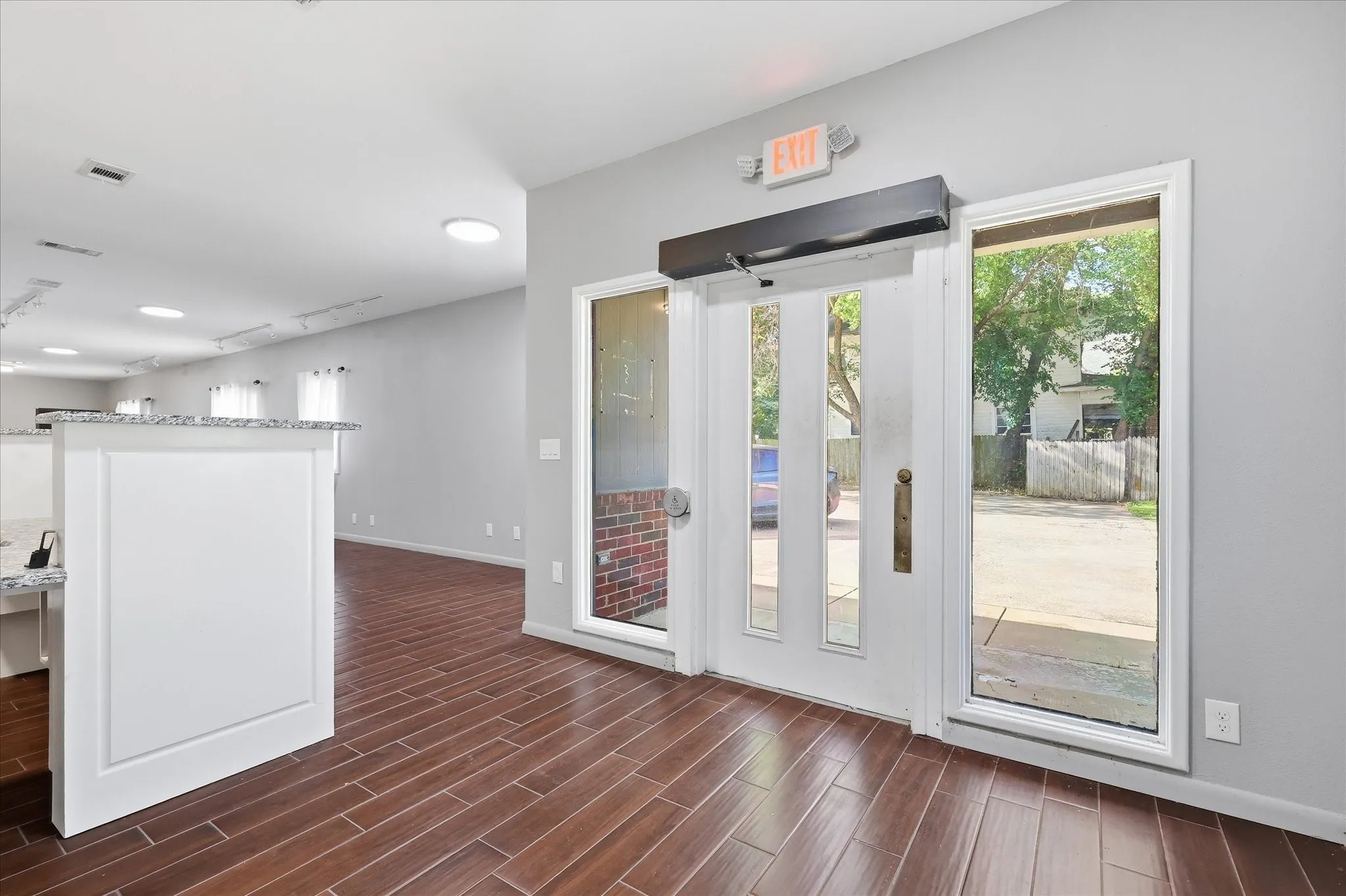 Office For Rent in Tarrant County , 1309 Washington, Fort Worth, Texas 76104, 0, 0, Garage spaces, 0 Sqft, built in 1985, mls#21306520, Real Estate Agent in Fort Worth, Homes For Rent in Tarrant county, Homes For Rent in Fort Worth, Realtor in Fort Worth Texas, Real Estate Brokerage Independent Realty Texas, Luminita Cordes Realtor