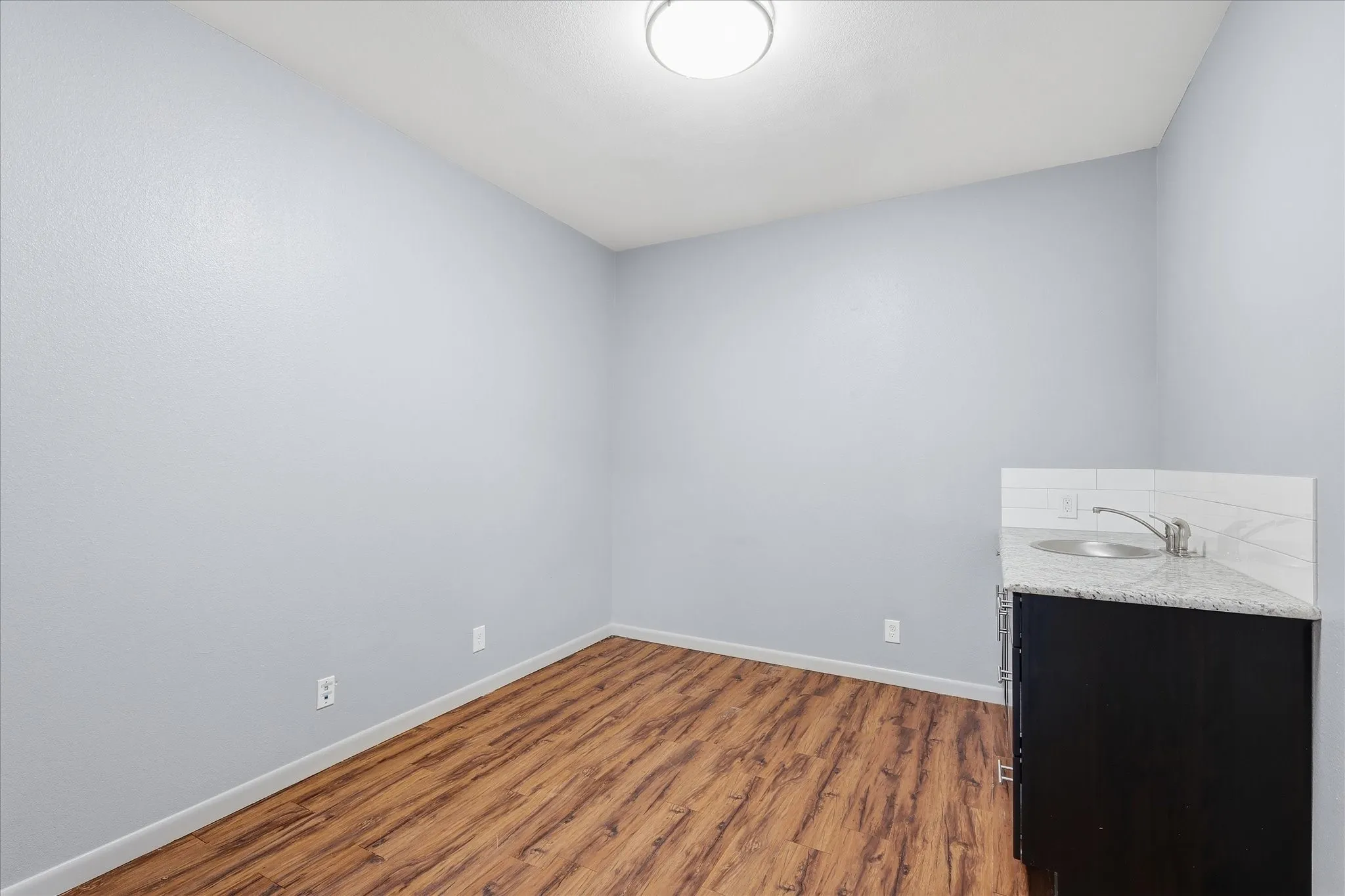 Office For Rent in Tarrant County , 1309 Washington, Fort Worth, Texas 76104, 0, 0, Garage spaces, 0 Sqft, built in 1985, mls#21306520, Real Estate Agent in Fort Worth, Homes For Rent in Tarrant county, Homes For Rent in Fort Worth, Realtor in Fort Worth Texas, Real Estate Brokerage Independent Realty Texas, Luminita Cordes Realtor