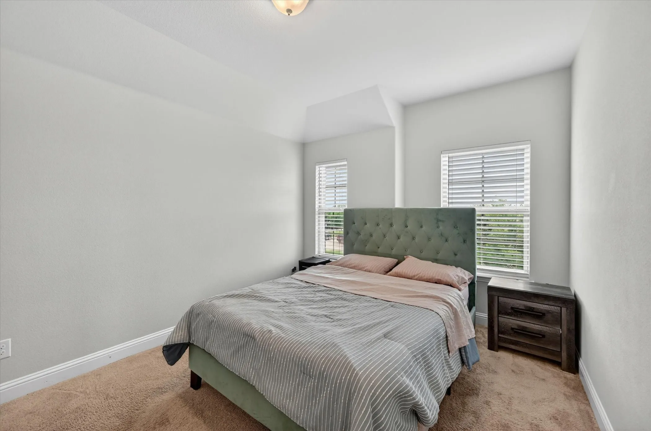 Single Family Residence For Rent in Denton County , 7213 Willow Thorne Drive, Little Elm, Texas 76227, 3 Bedrooms, 2 Bathrooms, 2 Garage spaces, 2,334 Sqft, built in 2019, Price $2,500, mls#21300773, Real Estate Agent in Little Elm, Homes For Rent in Denton county, Homes For Rent in Little Elm, Realtor in Little Elm Texas, Real Estate Brokerage Independent Realty Texas, Luminita Cordes Realtor