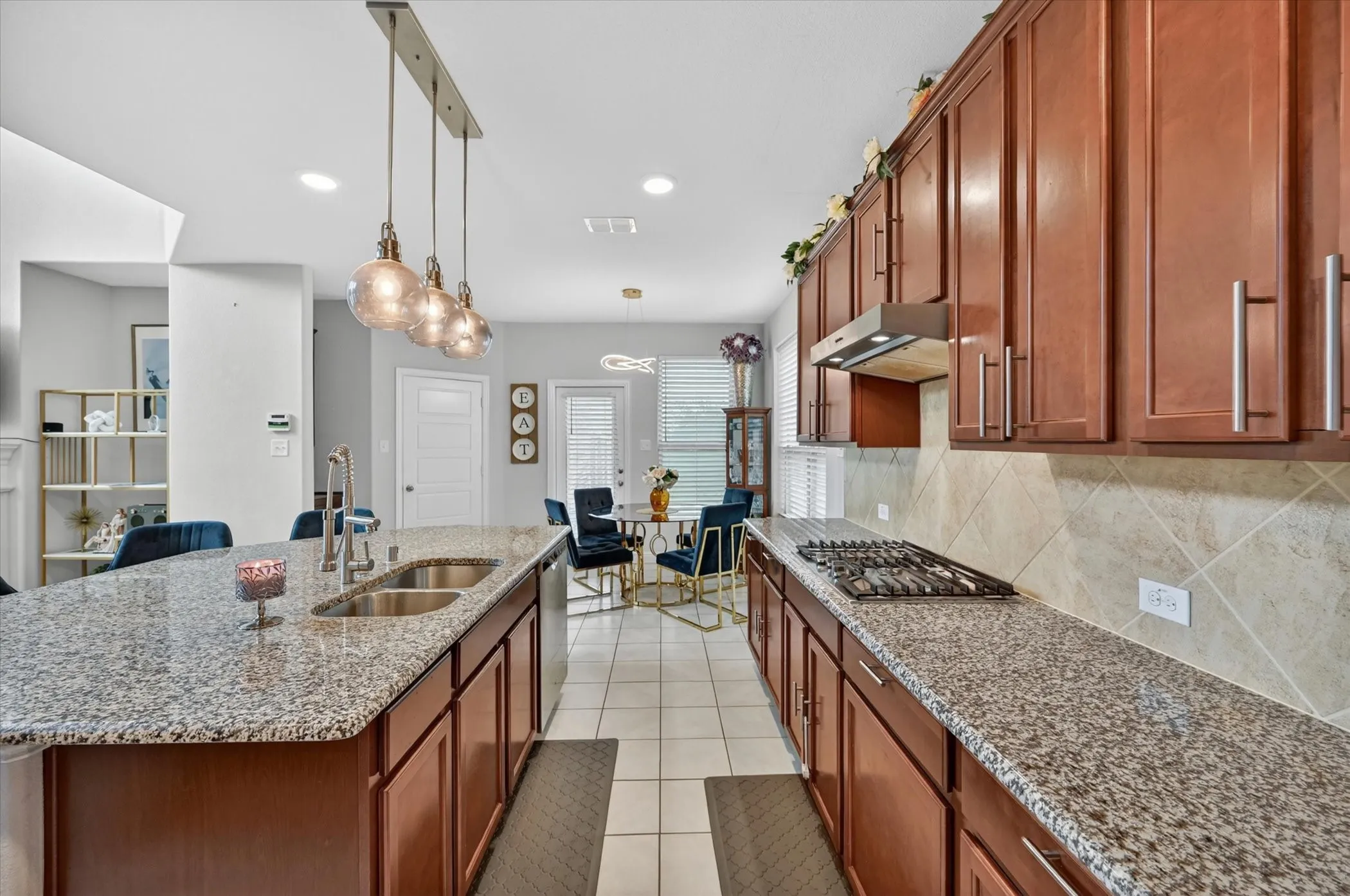 Single Family Residence For Rent in Denton County , 7213 Willow Thorne Drive, Little Elm, Texas 76227, 3 Bedrooms, 2 Bathrooms, 2 Garage spaces, 2,334 Sqft, built in 2019, Price $2,500, mls#21300773, Real Estate Agent in Little Elm, Homes For Rent in Denton county, Homes For Rent in Little Elm, Realtor in Little Elm Texas, Real Estate Brokerage Independent Realty Texas, Luminita Cordes Realtor