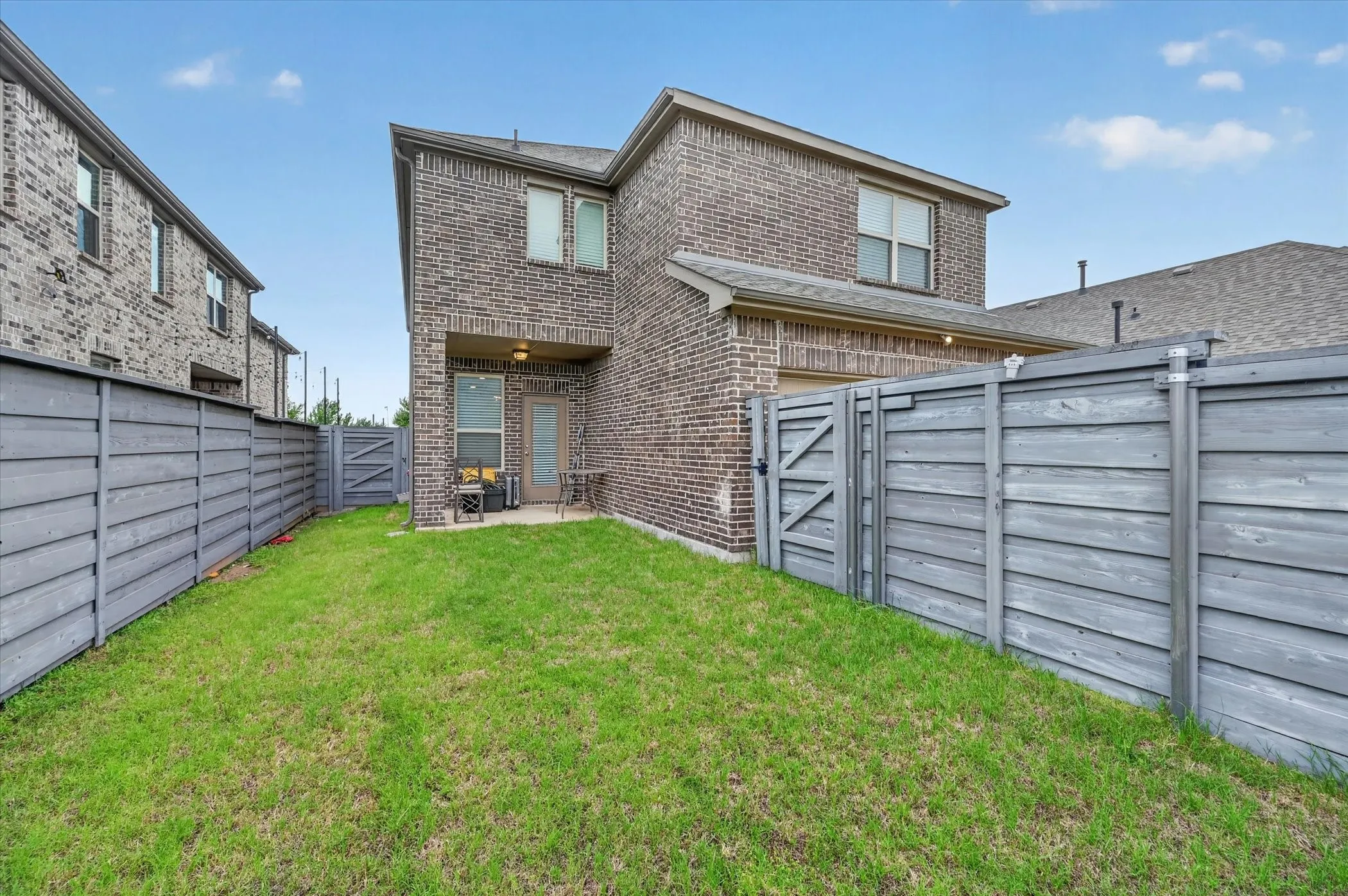 Single Family Residence For Rent in Denton County , 7213 Willow Thorne Drive, Little Elm, Texas 76227, 3 Bedrooms, 2 Bathrooms, 2 Garage spaces, 2,334 Sqft, built in 2019, Price $2,500, mls#21300773, Real Estate Agent in Little Elm, Homes For Rent in Denton county, Homes For Rent in Little Elm, Realtor in Little Elm Texas, Real Estate Brokerage Independent Realty Texas, Luminita Cordes Realtor
