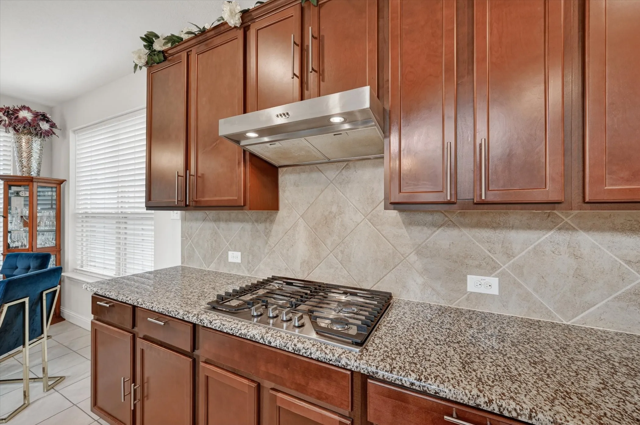 Single Family Residence For Rent in Denton County , 7213 Willow Thorne Drive, Little Elm, Texas 76227, 3 Bedrooms, 2 Bathrooms, 2 Garage spaces, 2,334 Sqft, built in 2019, Price $2,500, mls#21300773, Real Estate Agent in Little Elm, Homes For Rent in Denton county, Homes For Rent in Little Elm, Realtor in Little Elm Texas, Real Estate Brokerage Independent Realty Texas, Luminita Cordes Realtor