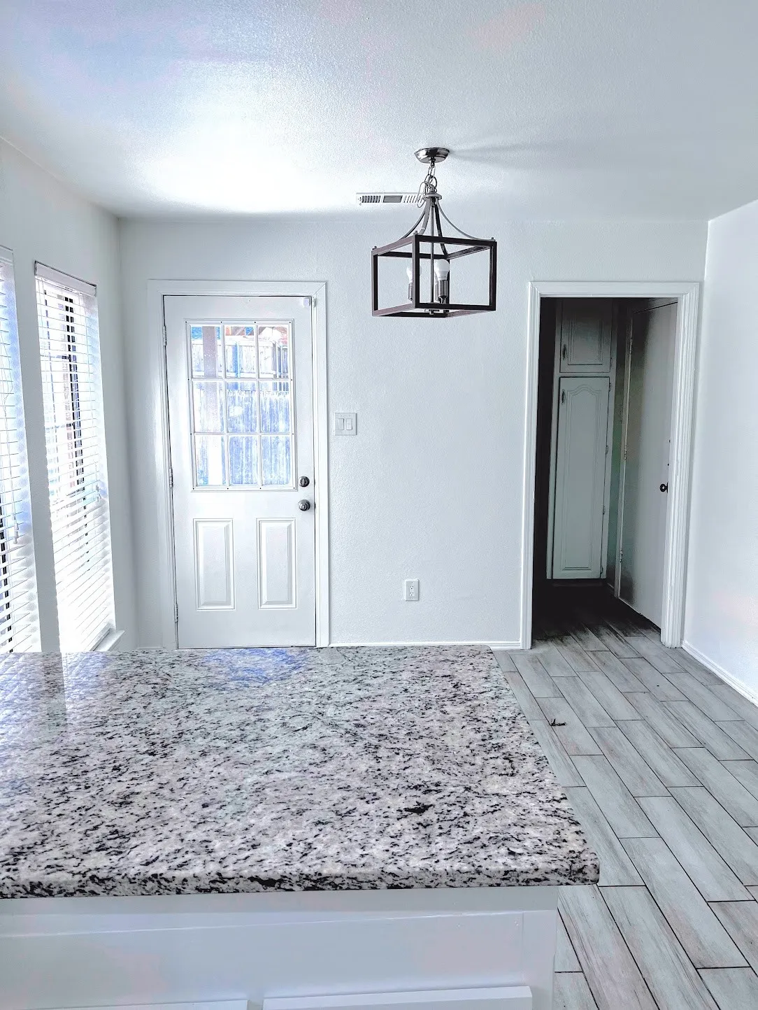 Duplex For Rent in Dallas County , 9408 Summerhill Lane, Dallas, Texas 75238, 3 Bedrooms, 3 Bathrooms, 2 Garage spaces, 2,142 Sqft, built in 1978, Price $2,995, mls#21306840, Real Estate Agent in Dallas, Homes For Rent in Dallas county, Homes For Rent in Dallas, Realtor in Dallas Texas, Real Estate Brokerage Independent Realty Texas, Luminita Cordes Realtor