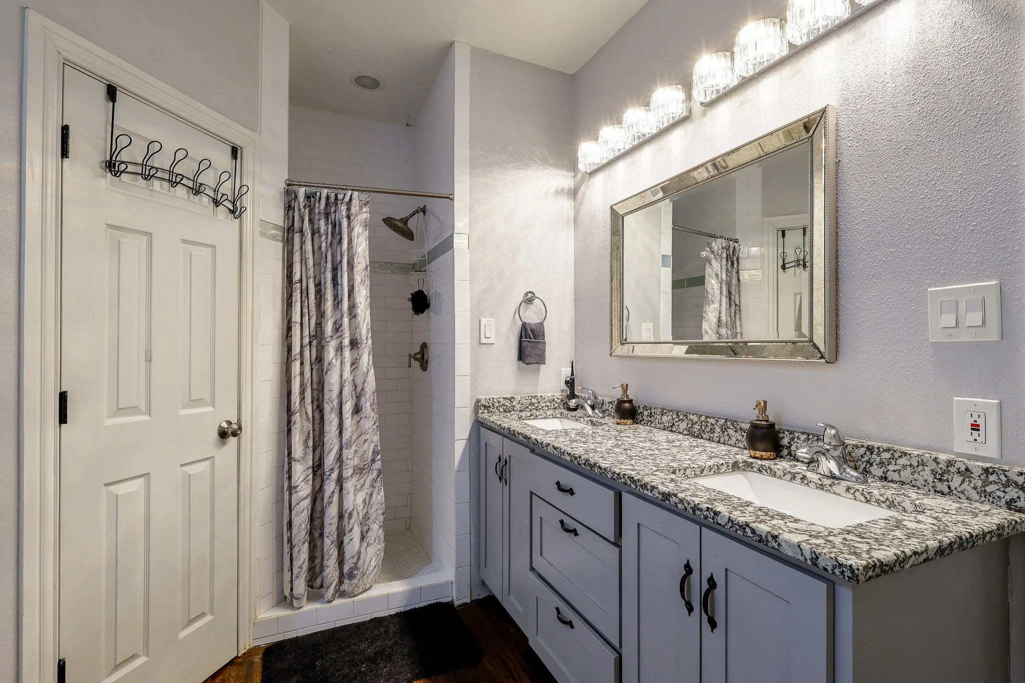 Single Family Residence For Sale in Tarrant County , 1912 Belzise Terrace, Fort Worth, Texas 76104, 3 Bedroom, 2 Bathroom, 2 Garage spaces, 1,583 Sqft, built in 2019, mls#21302062, Real Estate Agent in Fort Worth, Homes For Sale in Tarrant county, Homes For Sale in Fort Worth, Realtor in Fort Worth Texas, Real Estate Brokerage Independent Realty Texas, Luminita Cordes Realtor