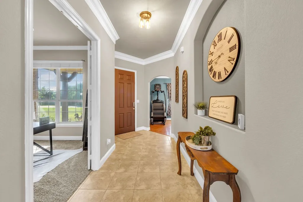 Single Family Residence For Sale in Hunt County , 1068 Oak Creek Circle, Royse City, Texas 75189, 5 Bedroom, 3 Bathroom, 4 Garage spaces, 2,988 Sqft, built in 2006, mls#21305435, Real Estate Agent in Royse City, Homes For Sale in Hunt county, Homes For Sale in Royse City, Realtor in Royse City Texas, Real Estate Brokerage Independent Realty Texas, Luminita Cordes Realtor
