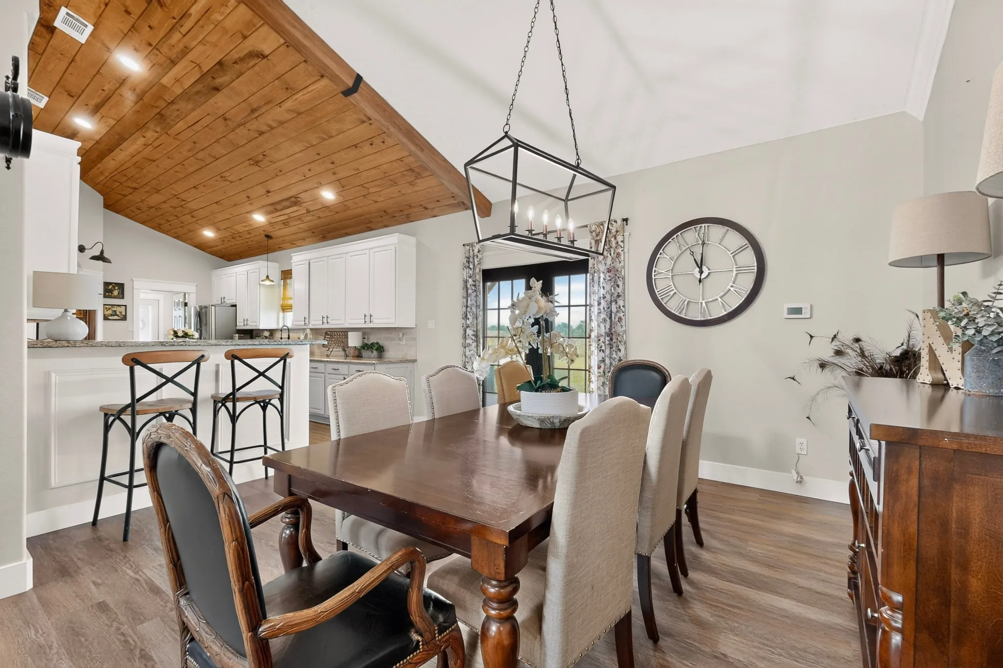 Single Family Residence For Sale in Hunt County , 4689 County Road 2720, Caddo Mills, Texas 75135, 3 Bedroom, 2 Bathroom, 2 Garage spaces, 2,074 Sqft, built in 2003, mls#21306878, Real Estate Agent in Caddo Mills, Homes For Sale in Hunt county, Homes For Sale in Caddo Mills, Realtor in Caddo Mills Texas, Real Estate Brokerage Independent Realty Texas, Luminita Cordes Realtor