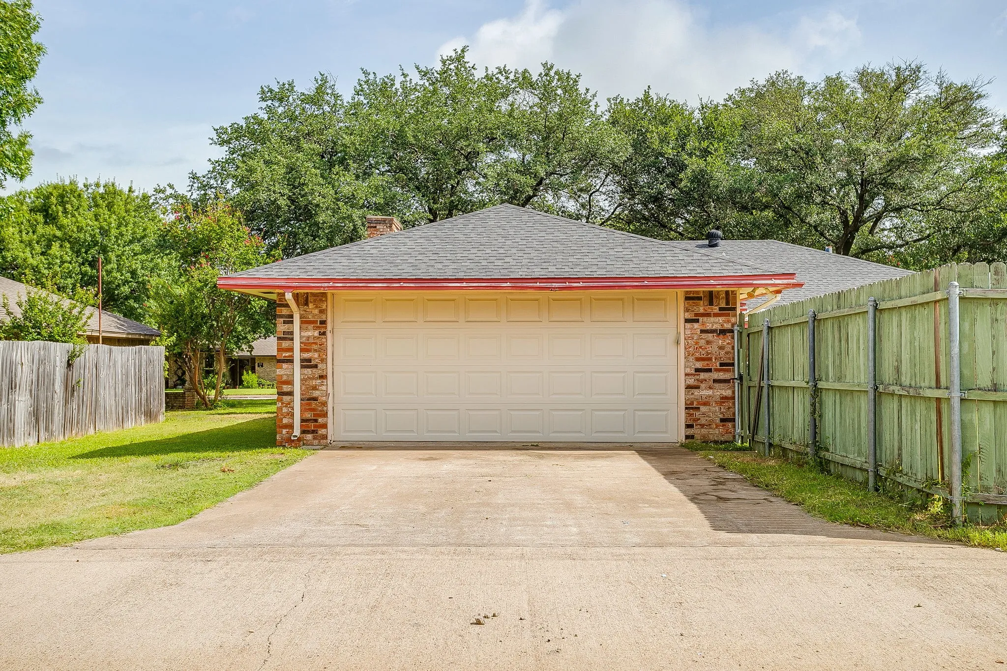 Rear entry garage