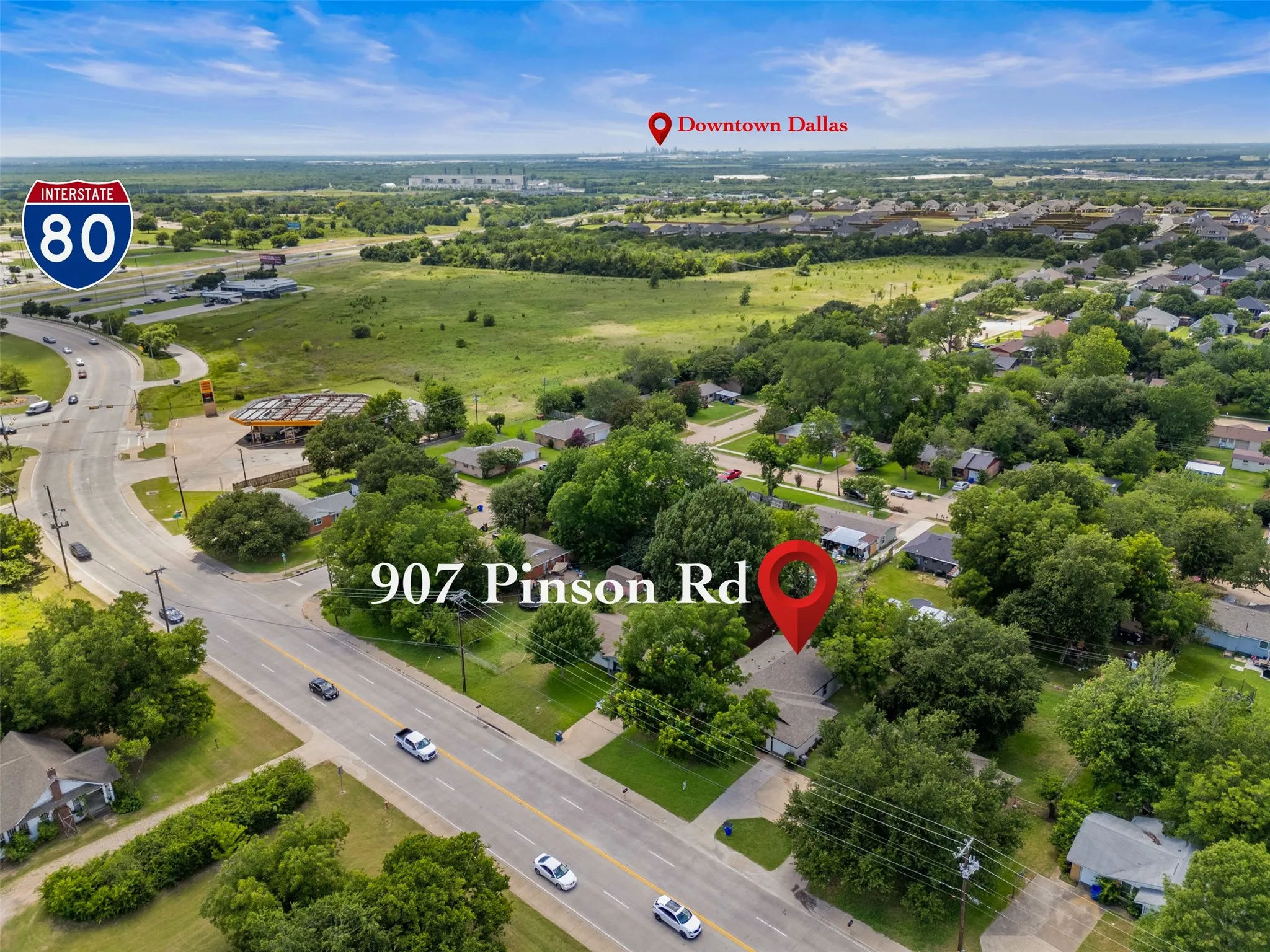 Aerial perspective showcasing the property at 907 Pinson Rd