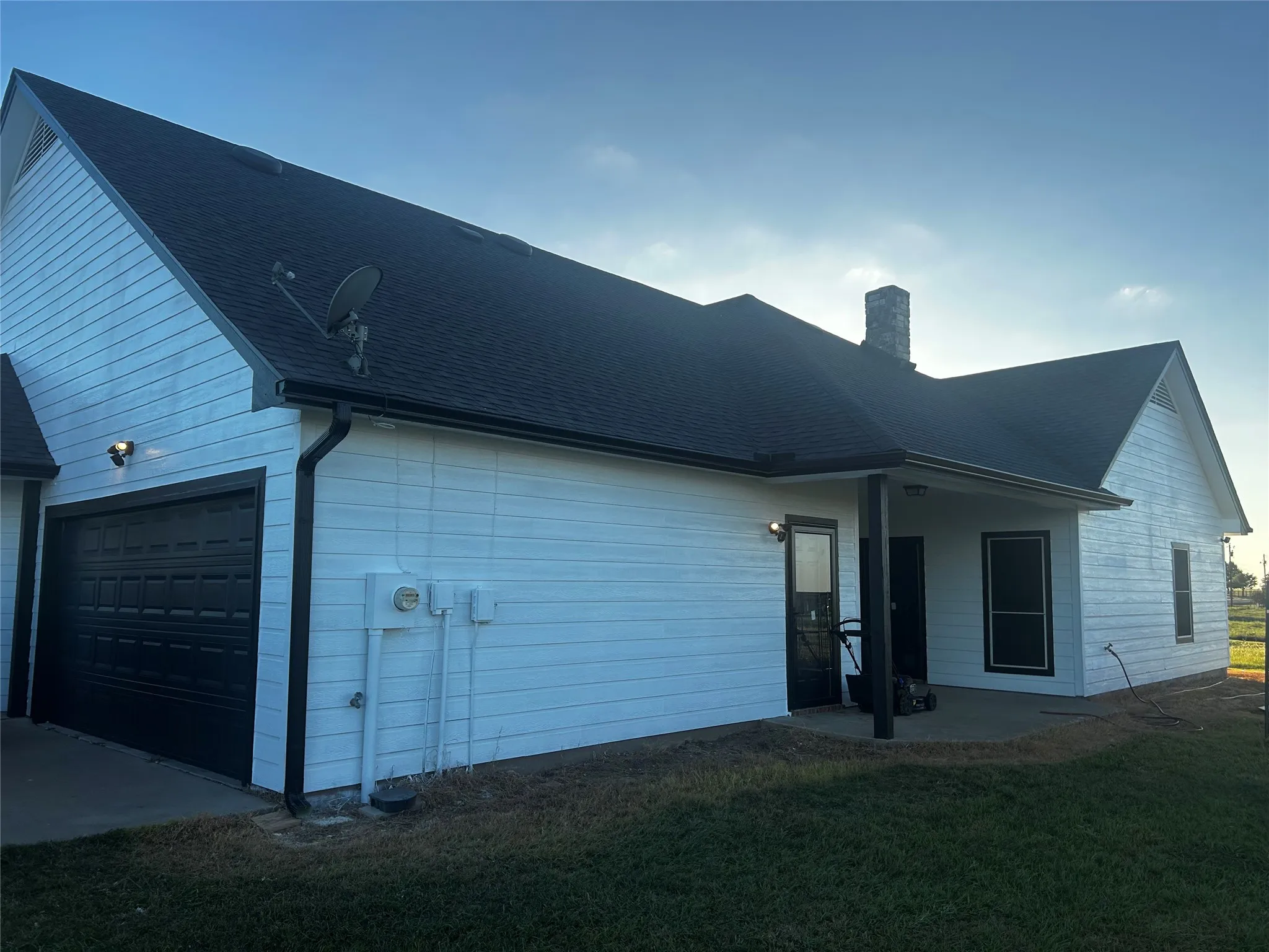 Single Family Residence For Sale in Johnson County , 2000 County Road 1123, Godley, Texas 76044, 4 Bedroom, 2 Bathroom, 2 Garage spaces, 2,158 Sqft, built in 2003, mls#21306896, Real Estate Agent in Godley, Homes For Sale in Johnson county, Homes For Sale in Godley, Realtor in Godley Texas, Real Estate Brokerage Independent Realty Texas, Luminita Cordes Realtor
