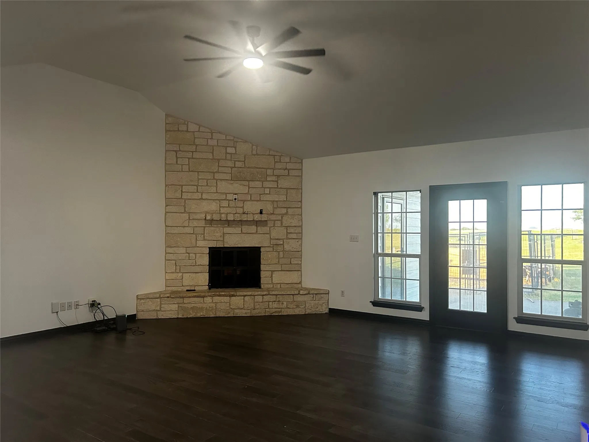 Single Family Residence For Sale in Johnson County , 2000 County Road 1123, Godley, Texas 76044, 4 Bedroom, 2 Bathroom, 2 Garage spaces, 2,158 Sqft, built in 2003, mls#21306896, Real Estate Agent in Godley, Homes For Sale in Johnson county, Homes For Sale in Godley, Realtor in Godley Texas, Real Estate Brokerage Independent Realty Texas, Luminita Cordes Realtor