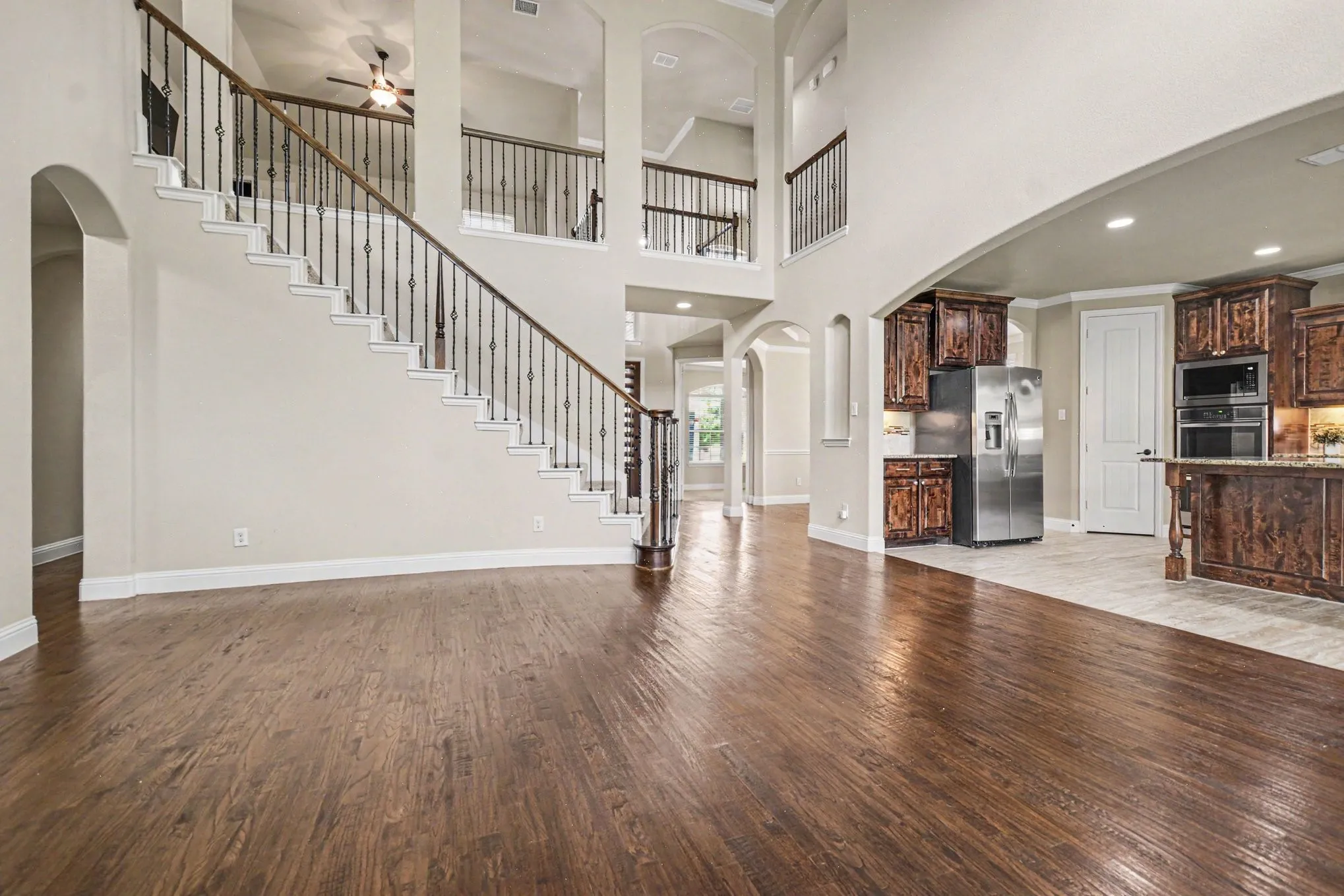 Single Family Residence For Sale in Collin County , 14759 Huffman Lane, Frisco, Texas 75035, 4 Bedroom, 4 Bathroom, 3 Garage spaces, 3,546 Sqft, built in 2014, mls#21301825, Real Estate Agent in Frisco, Homes For Sale in Collin county, Homes For Sale in Frisco, Realtor in Frisco Texas, Real Estate Brokerage Independent Realty Texas, Luminita Cordes Realtor