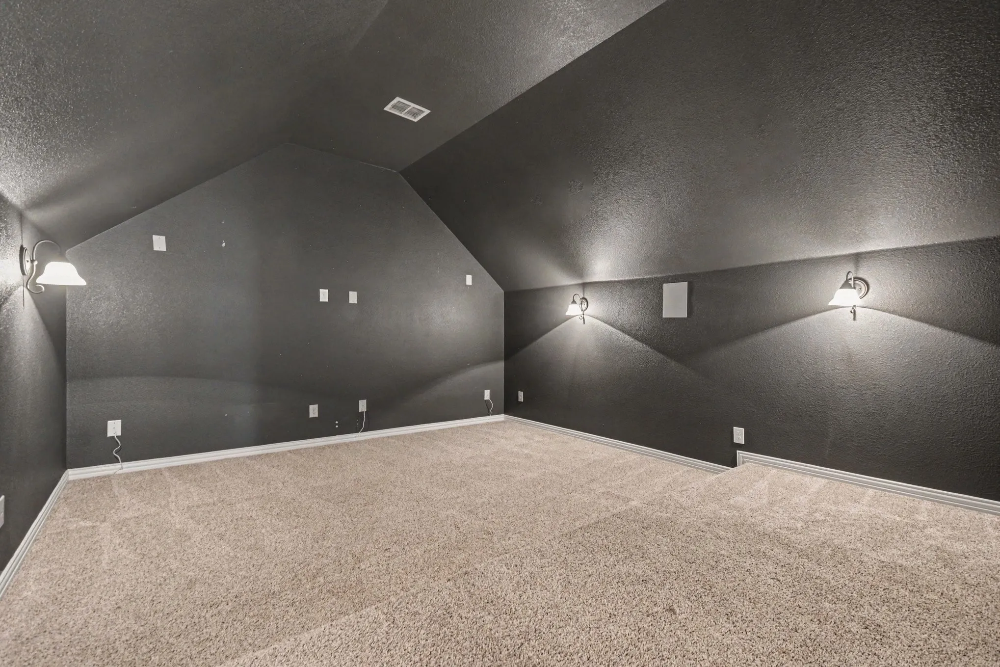 Single Family Residence For Sale in Collin County , 14759 Huffman Lane, Frisco, Texas 75035, 4 Bedroom, 4 Bathroom, 3 Garage spaces, 3,546 Sqft, built in 2014, mls#21301825, Real Estate Agent in Frisco, Homes For Sale in Collin county, Homes For Sale in Frisco, Realtor in Frisco Texas, Real Estate Brokerage Independent Realty Texas, Luminita Cordes Realtor