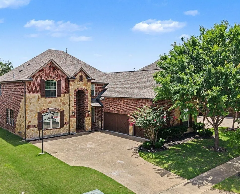 Single Family Residence For Sale in Collin County , 14759 Huffman Lane, Frisco, Texas 75035, 4 Bedroom, 4 Bathroom, 3 Garage spaces, 3,546 Sqft, built in 2014, mls#21301825, Real Estate Agent in Frisco, Homes For Sale in Collin county, Homes For Sale in Frisco, Realtor in Frisco Texas, Real Estate Brokerage Independent Realty Texas, Luminita Cordes Realtor