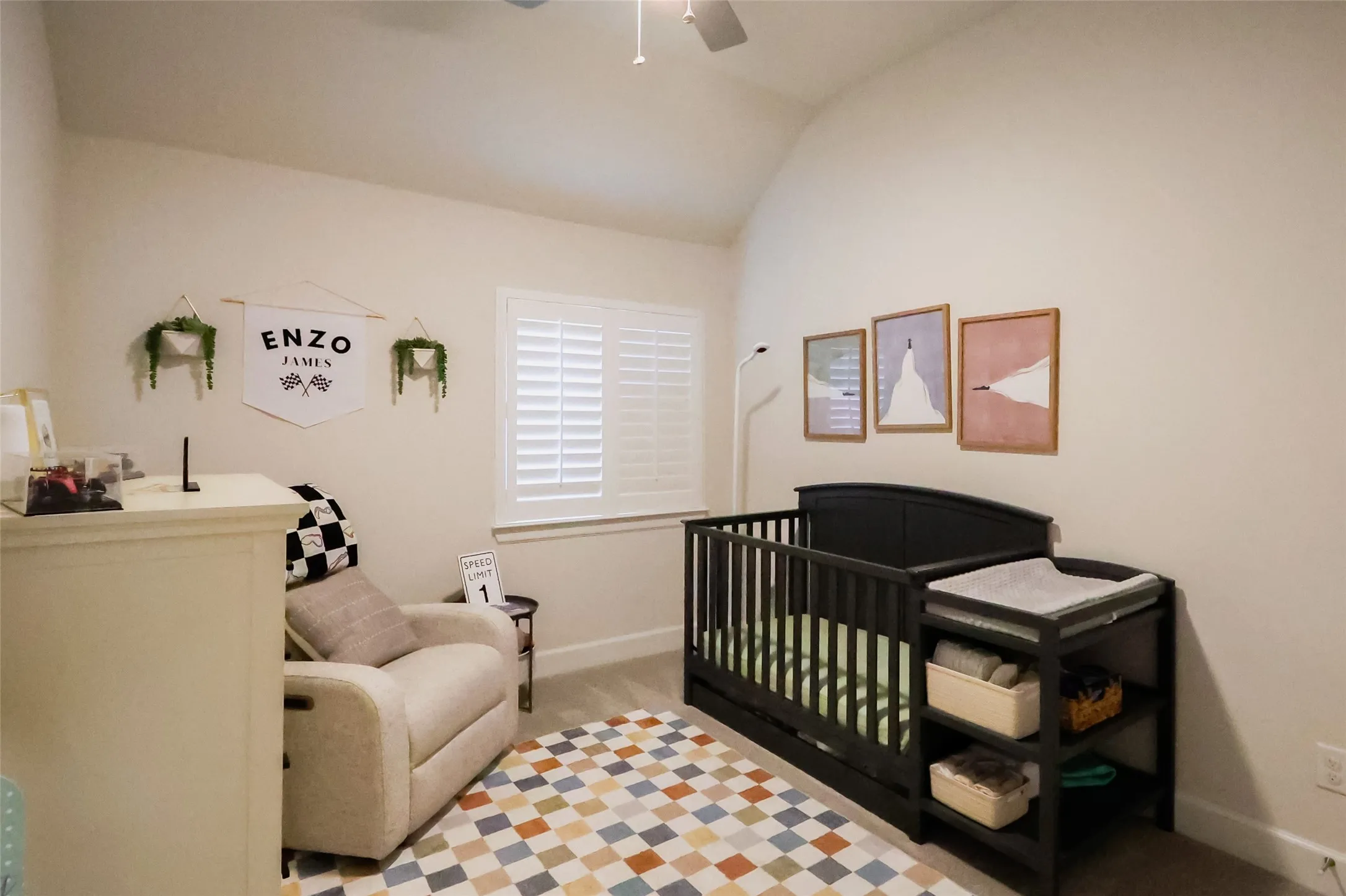 Single Family Residence For Sale in Tarrant County , 2724 Stadium View Drive, Fort Worth, Texas 76118, 3 Bedroom, 2 Bathroom, 2 Garage spaces, 1,980 Sqft, built in 2020, mls#21305698, Real Estate Agent in Fort Worth, Homes For Sale in Tarrant county, Homes For Sale in Fort Worth, Realtor in Fort Worth Texas, Real Estate Brokerage Independent Realty Texas, Luminita Cordes Realtor