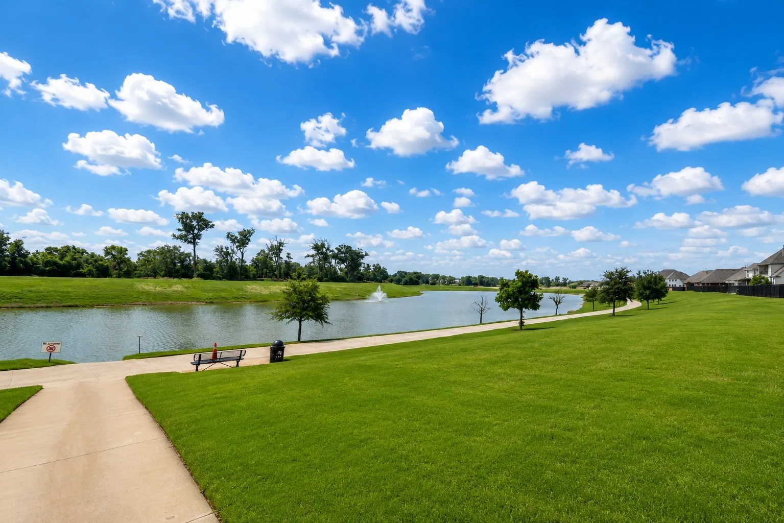 Single Family Residence For Sale in Tarrant County , 2724 Stadium View Drive, Fort Worth, Texas 76118, 3 Bedroom, 2 Bathroom, 2 Garage spaces, 1,980 Sqft, built in 2020, mls#21305698, Real Estate Agent in Fort Worth, Homes For Sale in Tarrant county, Homes For Sale in Fort Worth, Realtor in Fort Worth Texas, Real Estate Brokerage Independent Realty Texas, Luminita Cordes Realtor