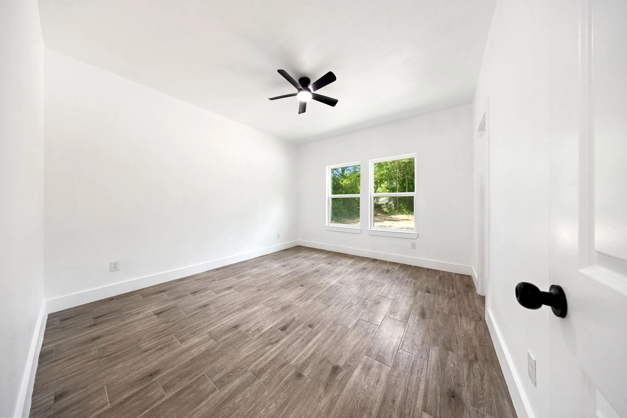 Single Family Residence For Sale in Hopkins County , 125 Randolph Street, Sulphur Springs, Texas 75482, 2 Bedroom, 2 Bathroom, Garage spaces, 862 Sqft, built in 2026, mls#21306412, Real Estate Agent in Sulphur Springs, Homes For Sale in Hopkins county, Homes For Sale in Sulphur Springs, Realtor in Sulphur Springs Texas, Real Estate Brokerage Independent Realty Texas, Luminita Cordes Realtor