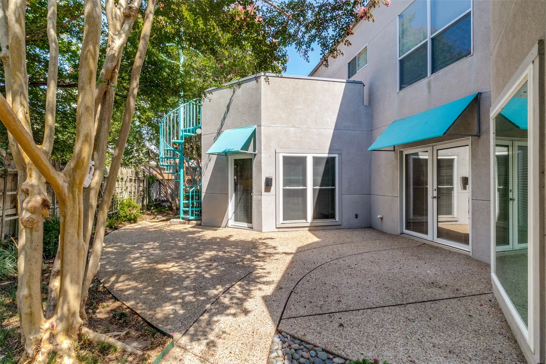 Single Family Residence For Sale in Dallas County , 12612 Breckenridge Drive, Dallas, Texas 75230, 2 Bedroom, 3 Bathroom, 2 Garage spaces, 2,541 Sqft, built in 1990, mls#21305776, Real Estate Agent in Dallas, Homes For Sale in Dallas county, Homes For Sale in Dallas, Realtor in Dallas Texas, Real Estate Brokerage Independent Realty Texas, Luminita Cordes Realtor