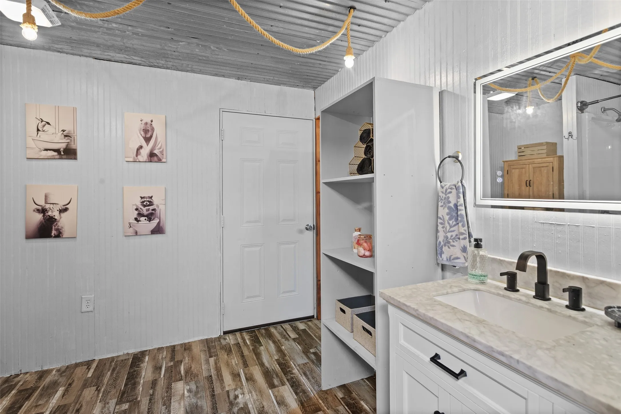 Single Family Residence For Sale in Parker County , 108 Blue Moon Court, Springtown, Texas 76082, 3 Bedroom, 3 Bathroom, Garage spaces, 1,588 Sqft, built in 2020, mls#21305604, Real Estate Agent in Springtown, Homes For Sale in Parker county, Homes For Sale in Springtown, Realtor in Springtown Texas, Real Estate Brokerage Independent Realty Texas, Luminita Cordes Realtor