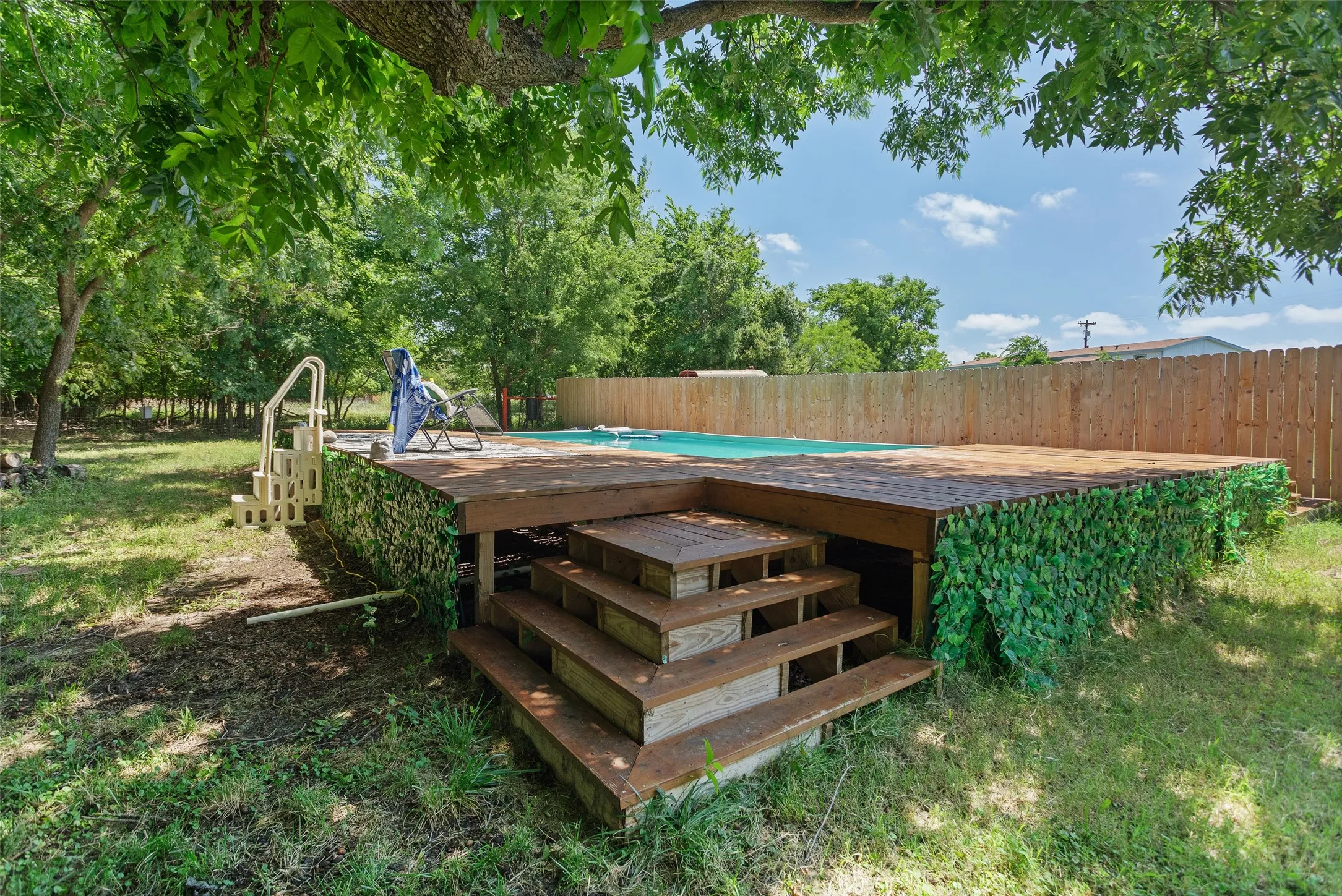 Single Family Residence For Sale in Parker County , 108 Blue Moon Court, Springtown, Texas 76082, 3 Bedroom, 3 Bathroom, Garage spaces, 1,588 Sqft, built in 2020, mls#21305604, Real Estate Agent in Springtown, Homes For Sale in Parker county, Homes For Sale in Springtown, Realtor in Springtown Texas, Real Estate Brokerage Independent Realty Texas, Luminita Cordes Realtor