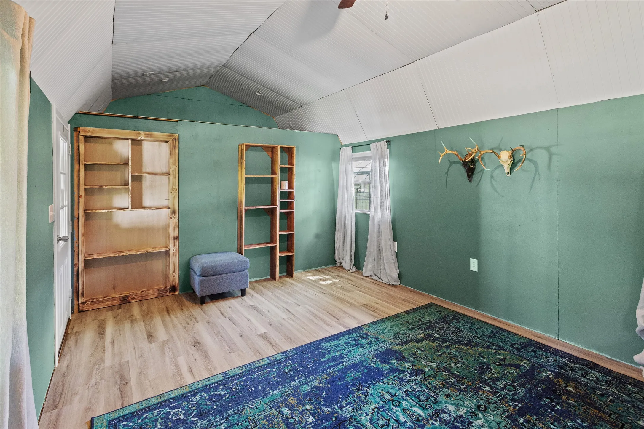 Single Family Residence For Sale in Parker County , 108 Blue Moon Court, Springtown, Texas 76082, 3 Bedroom, 3 Bathroom, Garage spaces, 1,588 Sqft, built in 2020, mls#21305604, Real Estate Agent in Springtown, Homes For Sale in Parker county, Homes For Sale in Springtown, Realtor in Springtown Texas, Real Estate Brokerage Independent Realty Texas, Luminita Cordes Realtor
