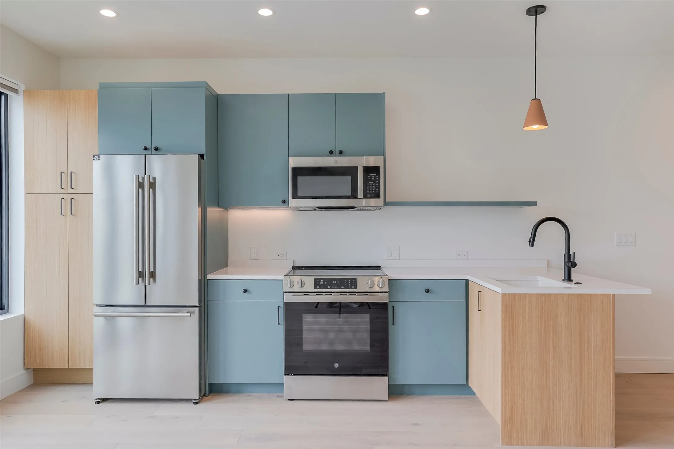 Apartment For Rent in Tarrant County , 309 W Daggett Avenue 203, Fort Worth, Texas 76104, 0, 1 Bathroom, Garage spaces, 663 Sqft, built in 2026, mls#21306916, Real Estate Agent in Fort Worth, Homes For Rent in Tarrant county, Homes For Rent in Fort Worth, Realtor in Fort Worth Texas, Real Estate Brokerage Independent Realty Texas, Luminita Cordes Realtor