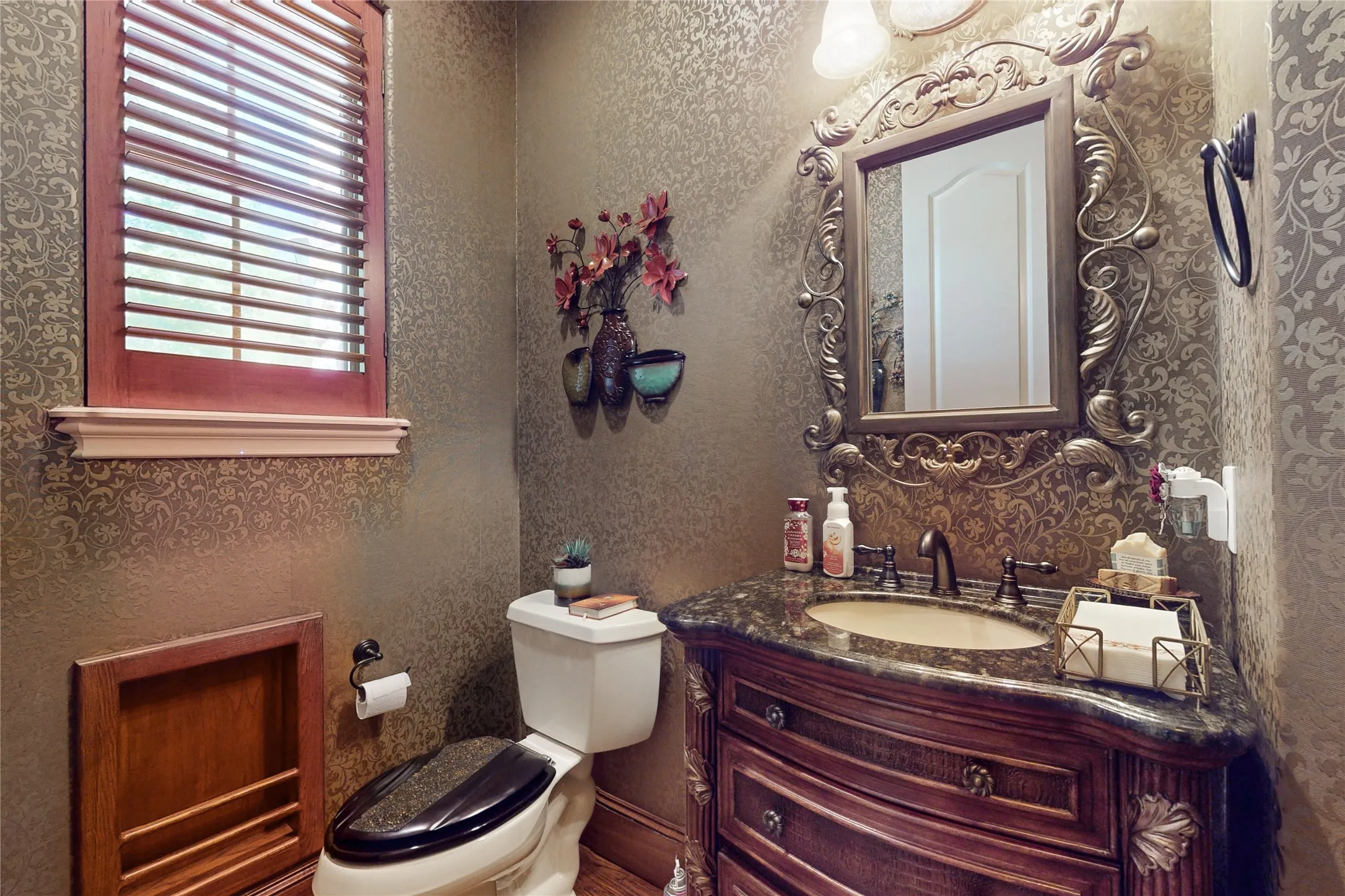 Single Family Residence For Sale in Tarrant County , 3925 Westway Terrace, Fort Worth, Texas 76179, 4 Bedroom, 4 Bathroom, 3 Garage spaces, 3,616 Sqft, built in 2005, mls#21306925, Real Estate Agent in Fort Worth, Homes For Sale in Tarrant county, Homes For Sale in Fort Worth, Realtor in Fort Worth Texas, Real Estate Brokerage Independent Realty Texas, Luminita Cordes Realtor