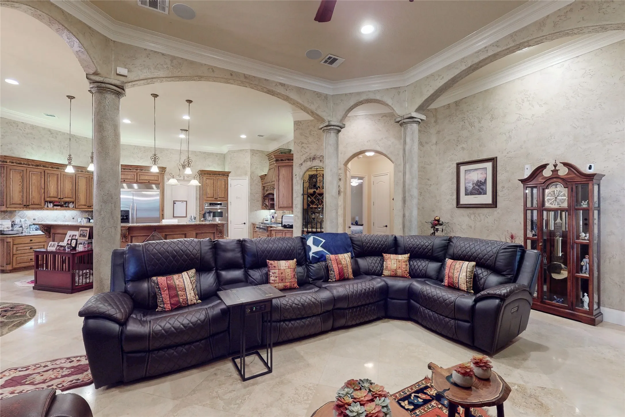 Single Family Residence For Sale in Tarrant County , 3925 Westway Terrace, Fort Worth, Texas 76179, 4 Bedroom, 4 Bathroom, 3 Garage spaces, 3,616 Sqft, built in 2005, mls#21306925, Real Estate Agent in Fort Worth, Homes For Sale in Tarrant county, Homes For Sale in Fort Worth, Realtor in Fort Worth Texas, Real Estate Brokerage Independent Realty Texas, Luminita Cordes Realtor