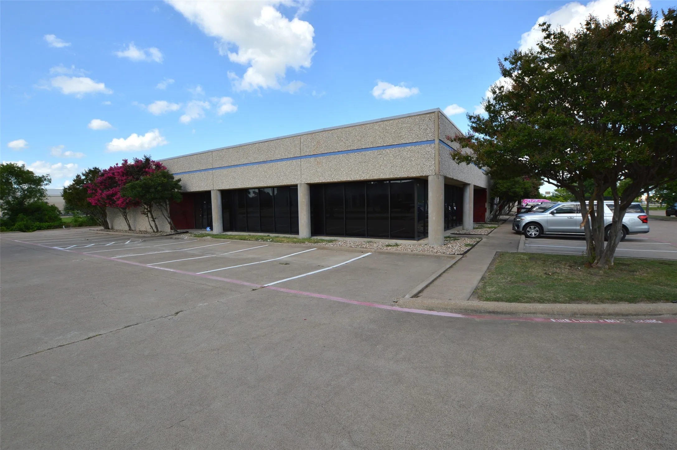 Warehouse For Rent in Rockwall County , 1203 Beta Court 106, Rockwall, Texas 75087, 0, 0, Garage spaces, 0 Sqft, built in 1985, Price $4,660, mls#21306560, Real Estate Agent in Rockwall, Homes For Rent in Rockwall county, Homes For Rent in Rockwall, Realtor in Rockwall Texas, Real Estate Brokerage Independent Realty Texas, Luminita Cordes Realtor